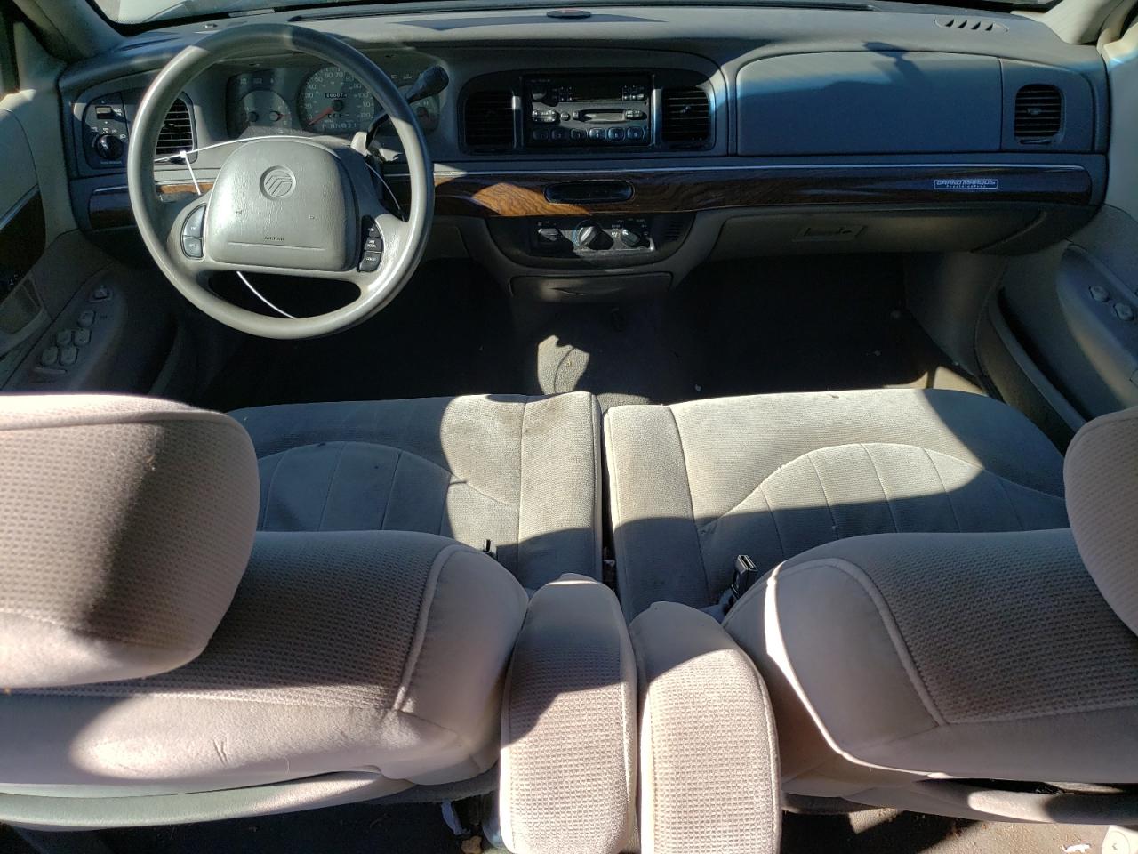 1998 Mercury Grand Marquis Gs VIN: 2MEFM74W2WX657610 Lot: 61030434