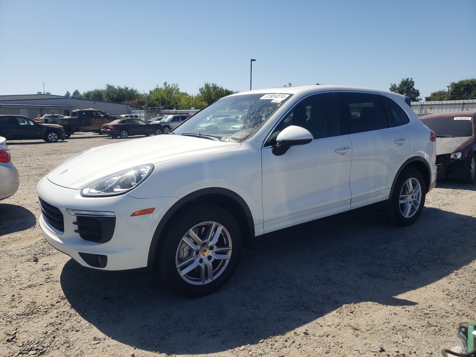 2016 Porsche Cayenne vin: WP1AA2A20GLA10662