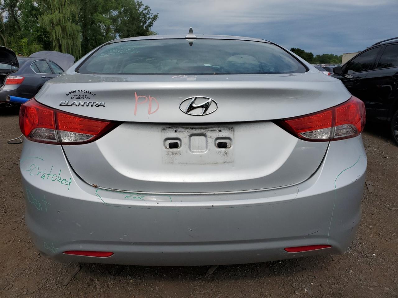 2013 Hyundai Elantra Gls VIN: 5NPDH4AE2DH276880 Lot: 63095424