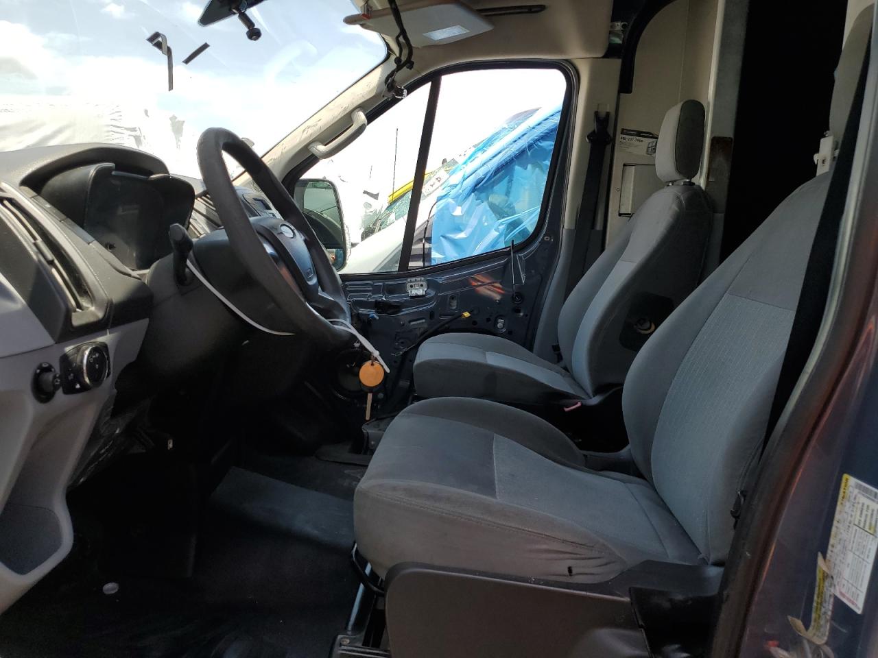 2019 Ford Transit T-250 VIN: 1FTYR3XM5KKB13615 Lot: 61200454