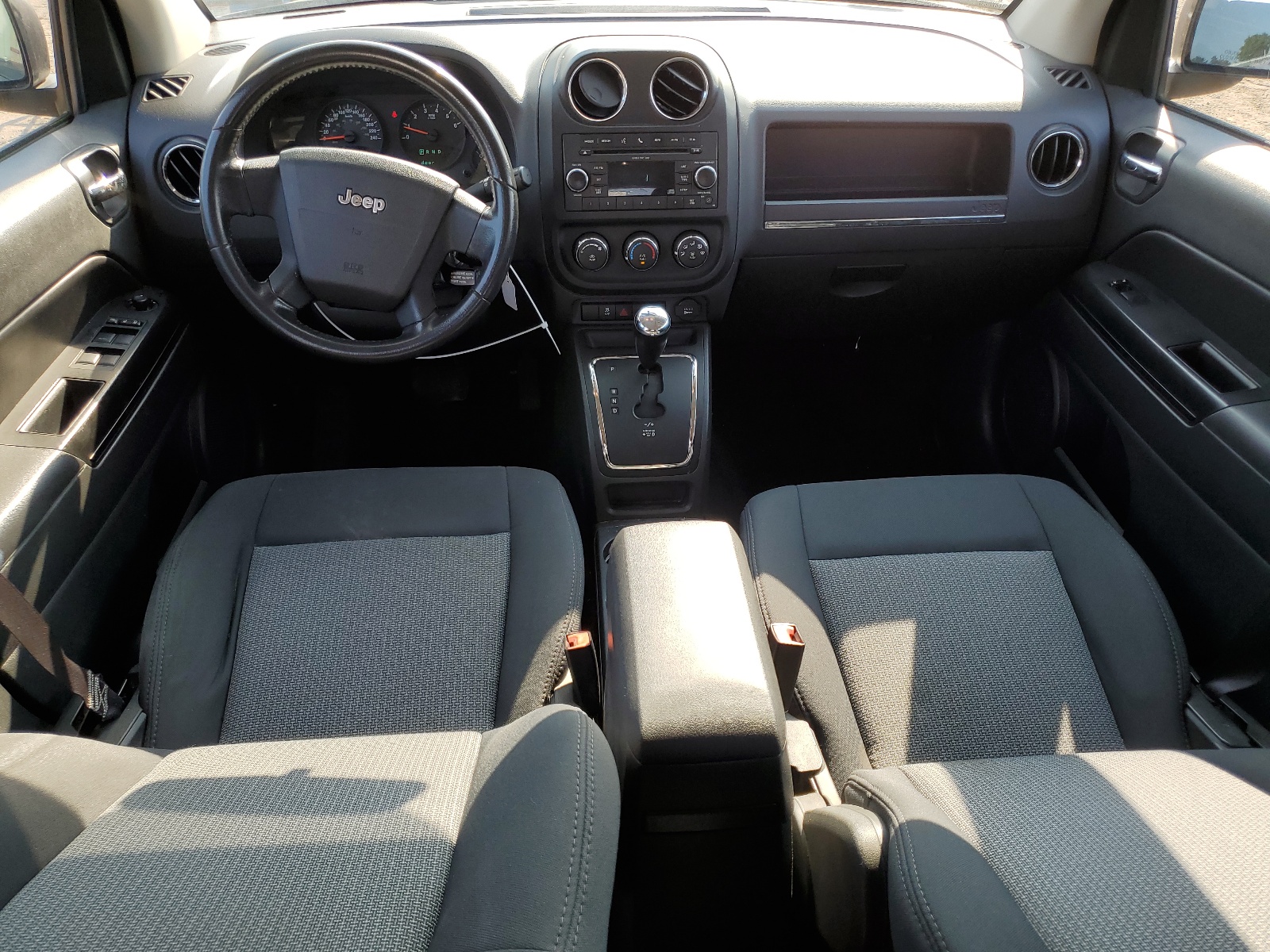 1J4NT4FB5AD660388 2010 Jeep Compass Sport