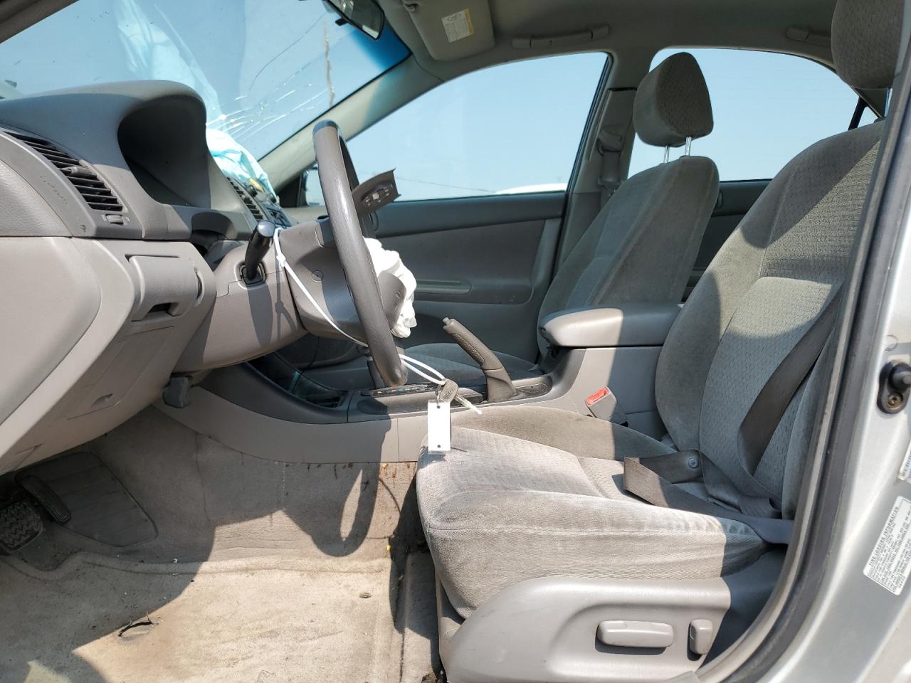 2003 Toyota Camry Le VIN: 4T1BE32KX3U137546 Lot: 64197694