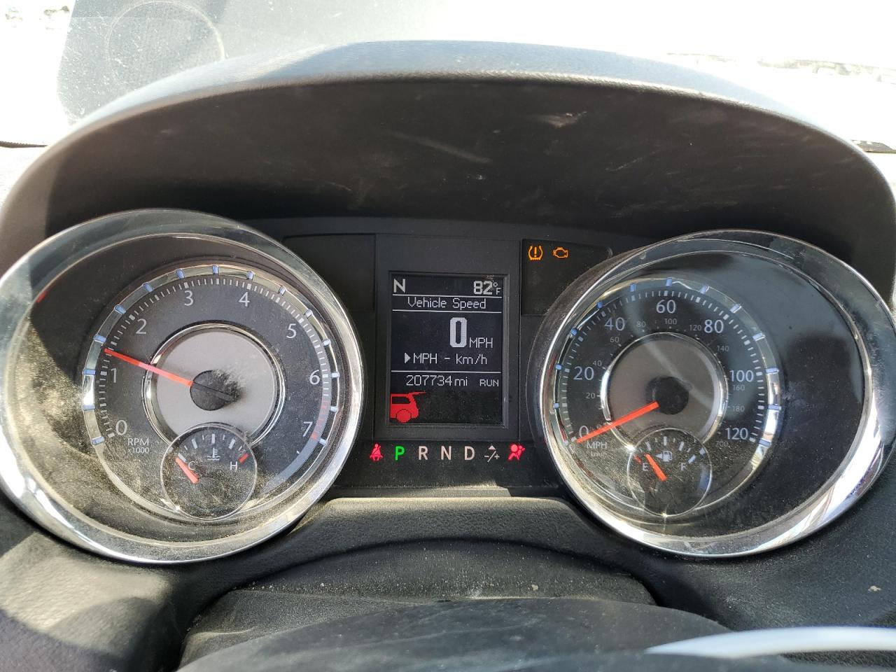 2011 Chrysler Town & Country Touring VIN: 2A4RR5DG2BR610678 Lot: 61738974