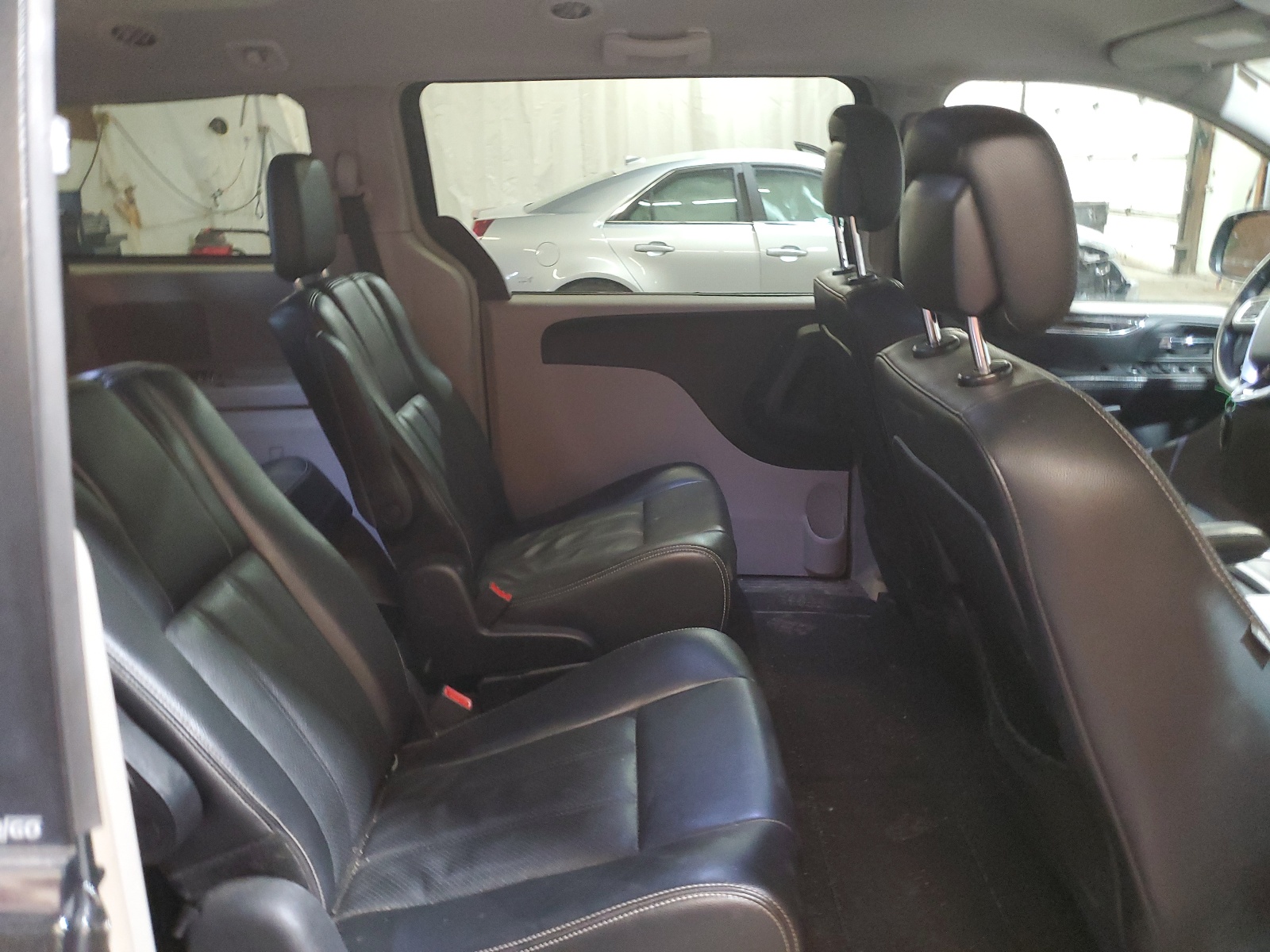 2C4RC1BG1CR363366 2012 Chrysler Town & Country Touring