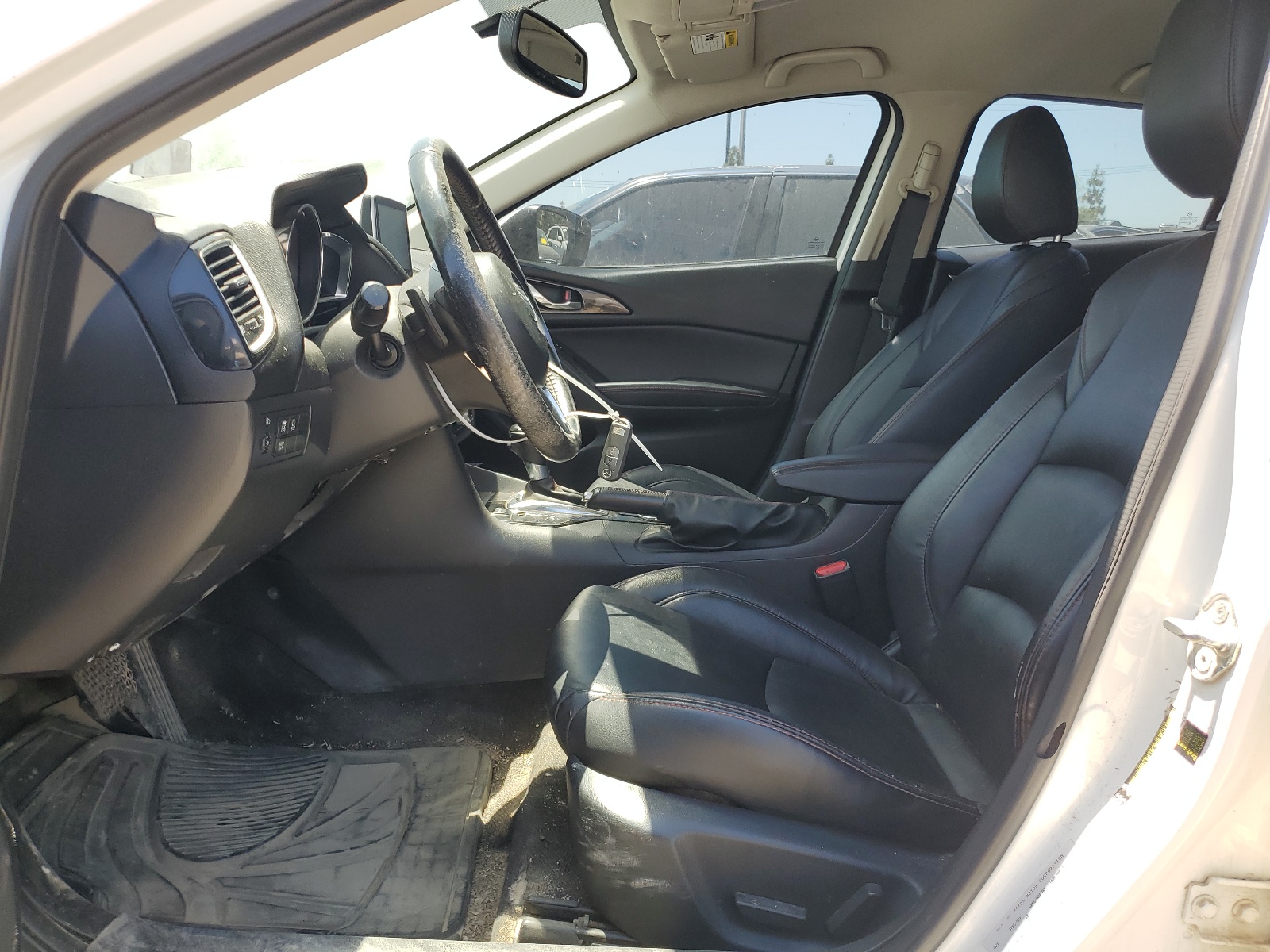 JM1BM1L31E1203165 2014 Mazda 3 Touring