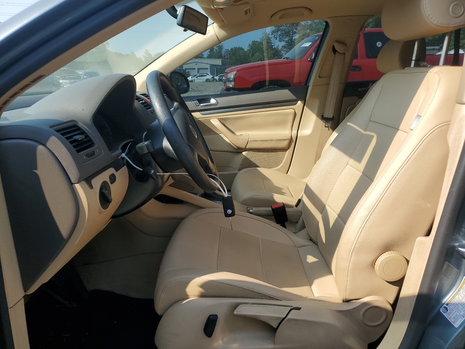 3VWSF71K56M706920 2006 Volkswagen Jetta 2.5 Option Package 1