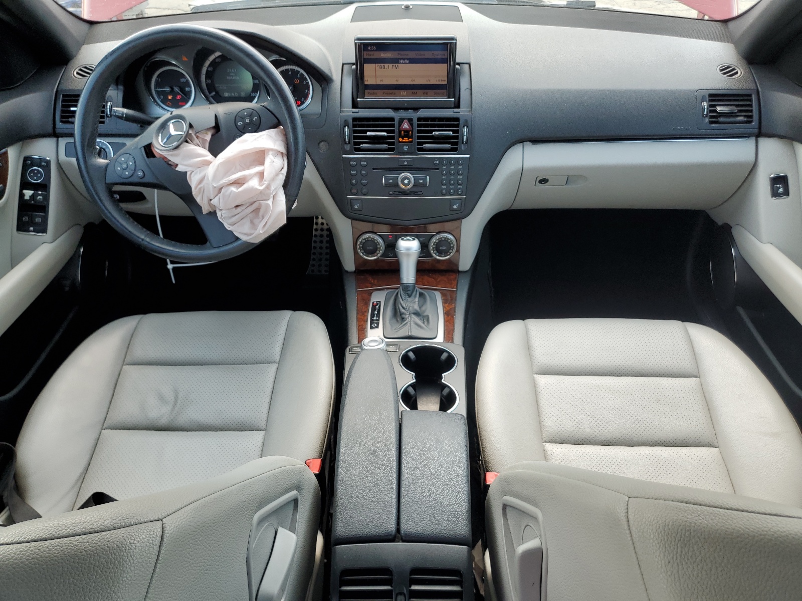 WDDGF54X19R079713 2009 Mercedes-Benz C 300