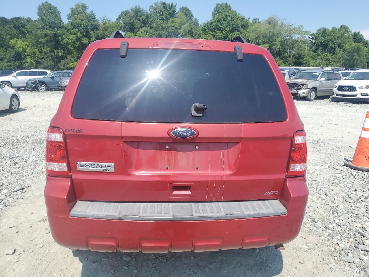 2010 Ford Escape Xlt VIN: 1FMCU0D74AKC45121 Lot: 63300474