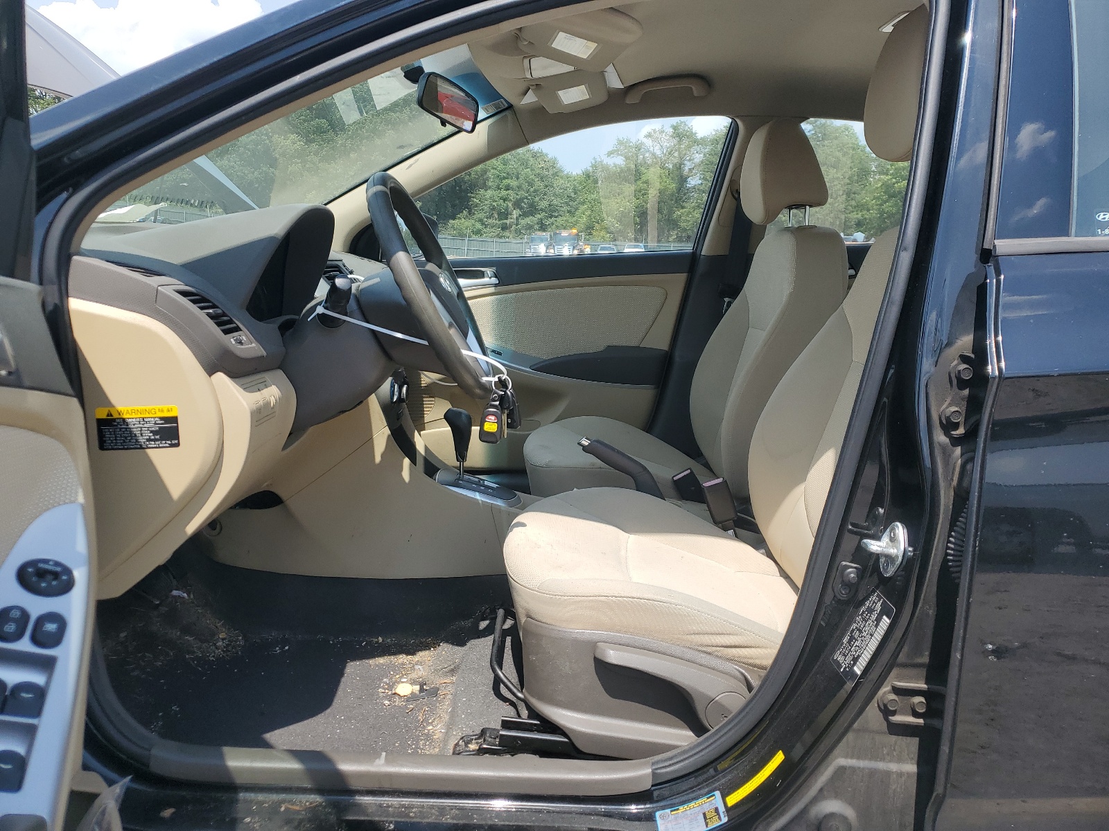 KMHCT4AE5DU393834 2013 Hyundai Accent Gls