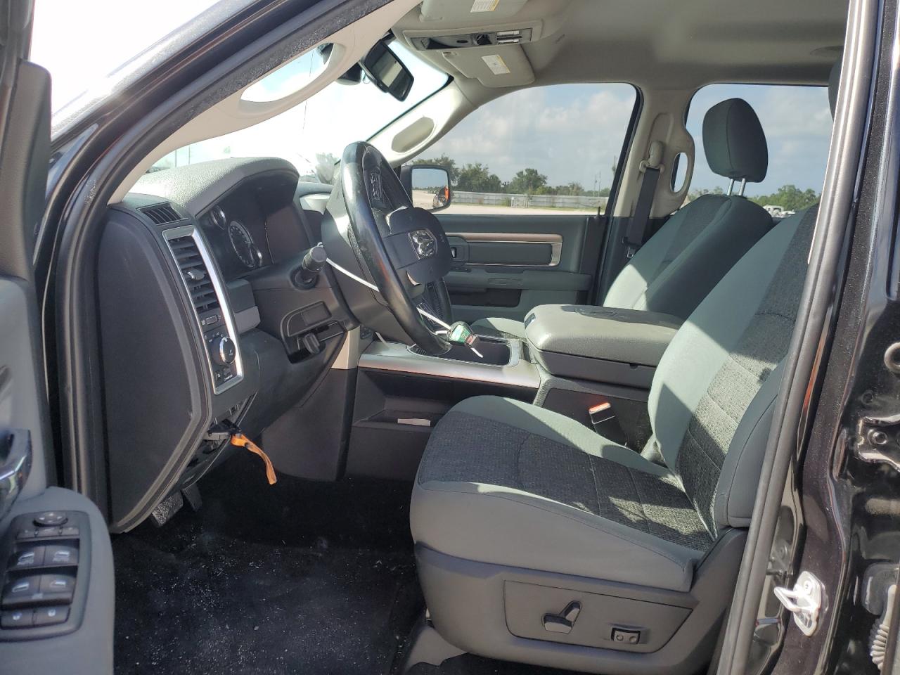 2017 Ram 1500 Slt VIN: 1C6RR7LM1HS878094 Lot: 64559704