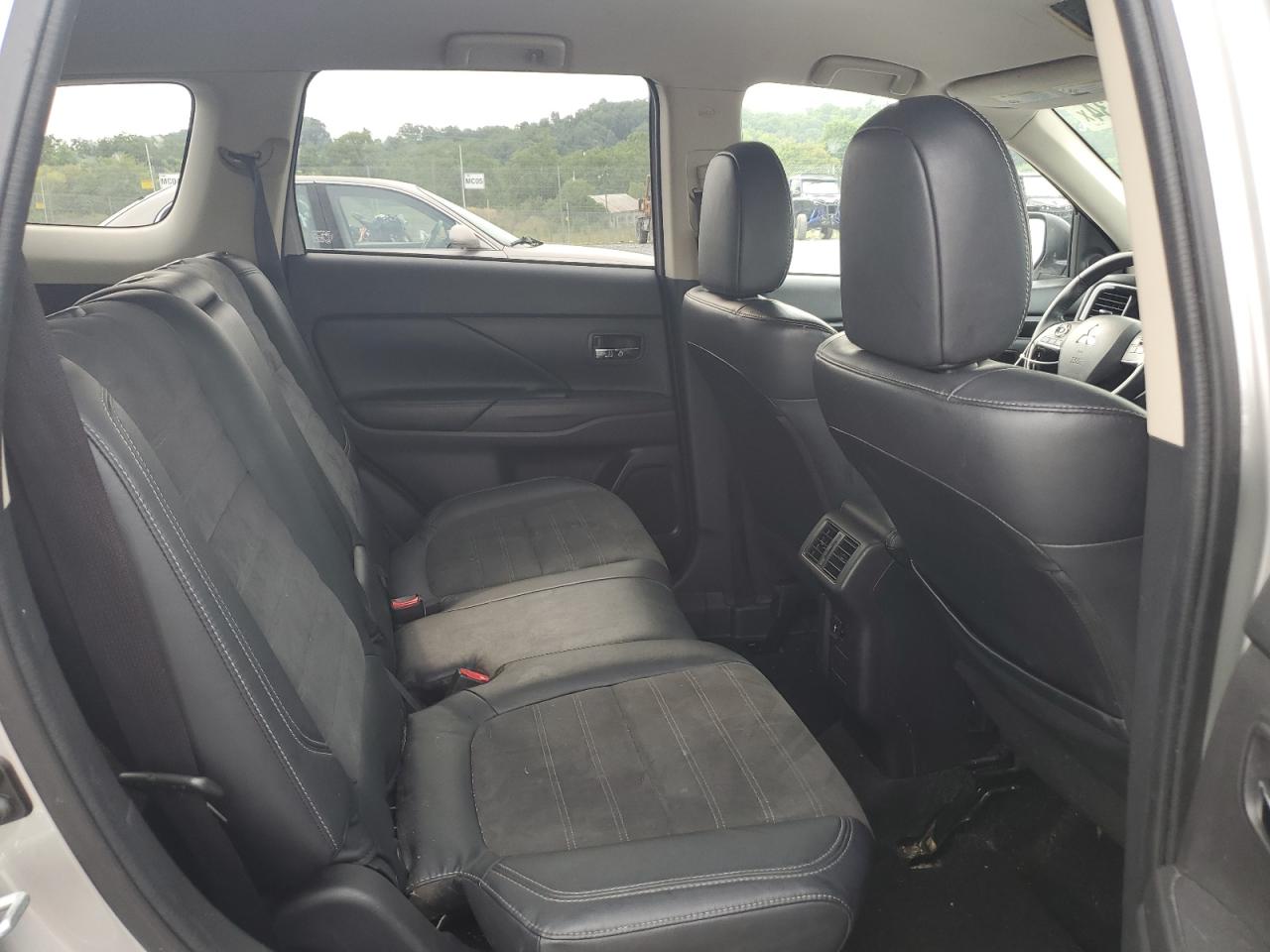 2019 Mitsubishi Outlander Se VIN: JA4AZ3A38KZ043627 Lot: 64290434