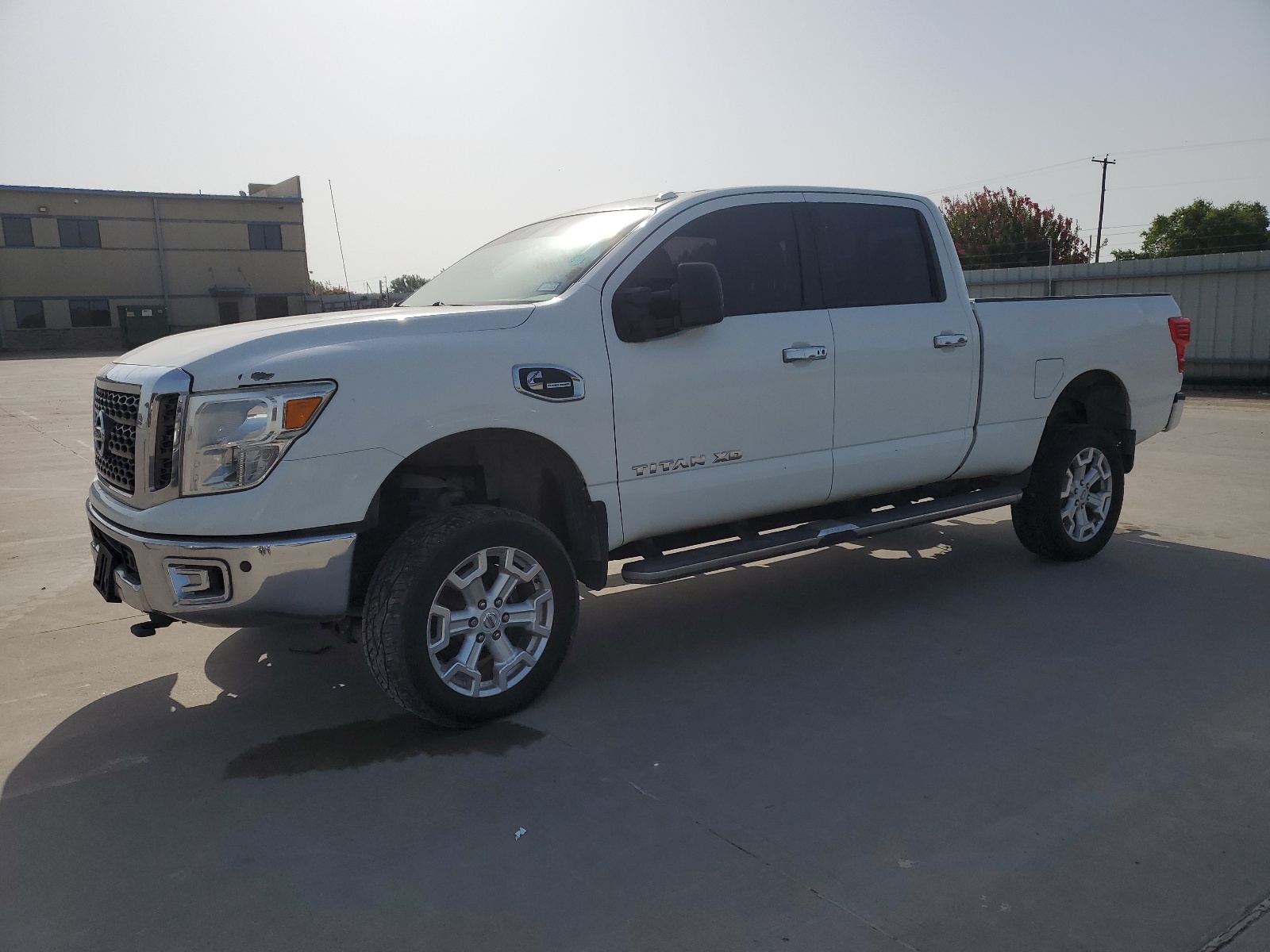 2017 Nissan Titan Xd Sl vin: 1N6BA1F41HN562040