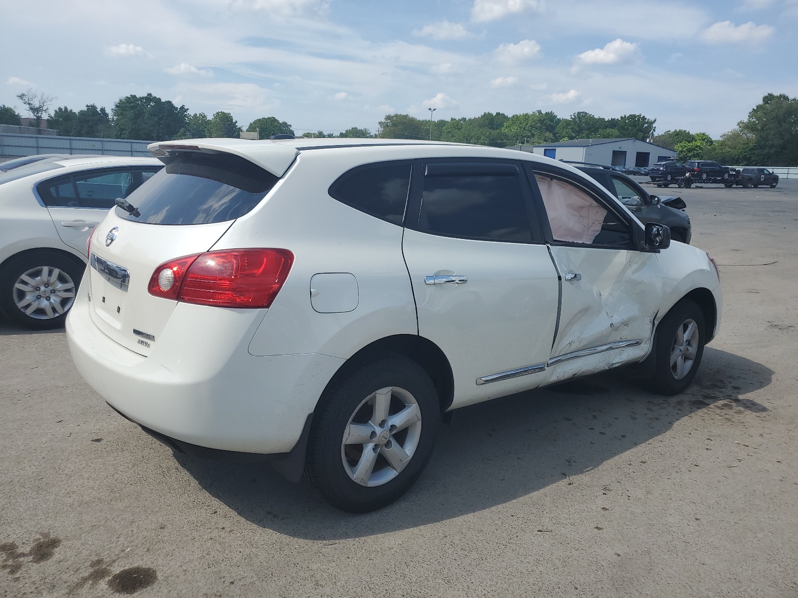 2012 Nissan Rogue S vin: JN8AS5MV4CW357172