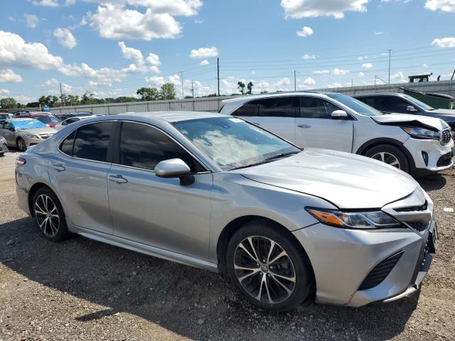  TOYOTA CAMRY 2020 Сріблястий