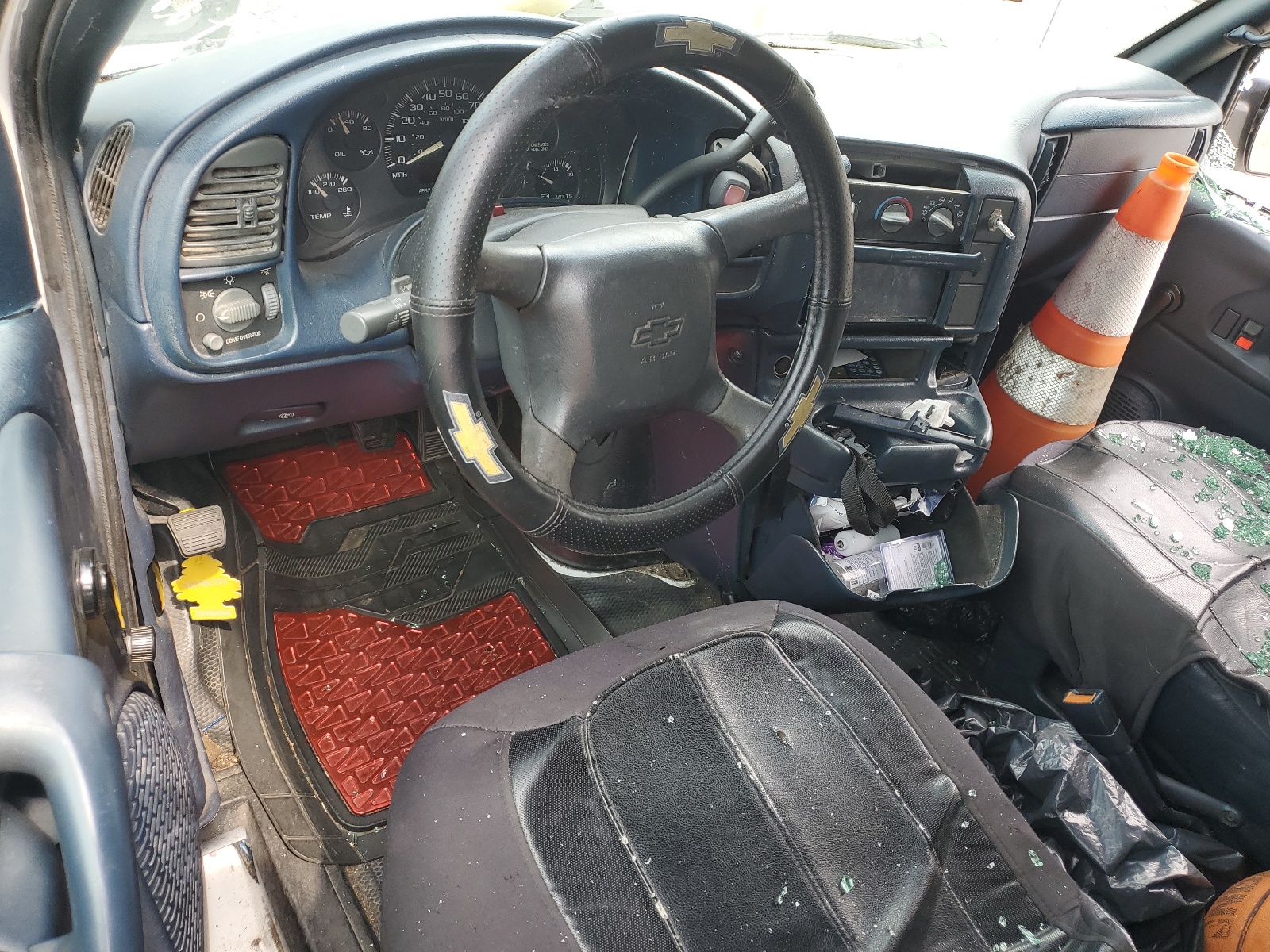 1GCDM19X62B118086 2002 Chevrolet Astro