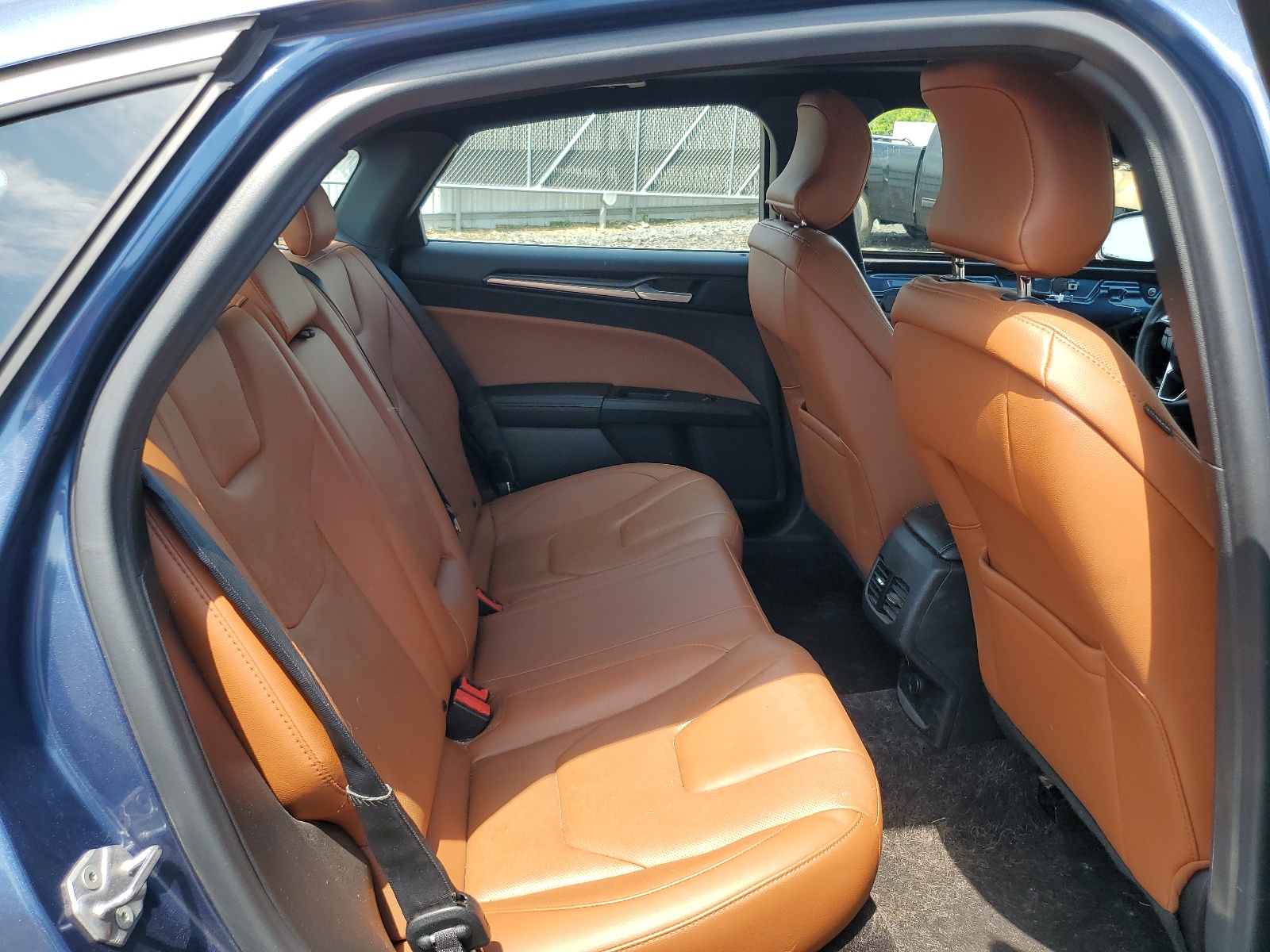 3FA6P0SU0KR156800 2019 Ford Fusion Titanium