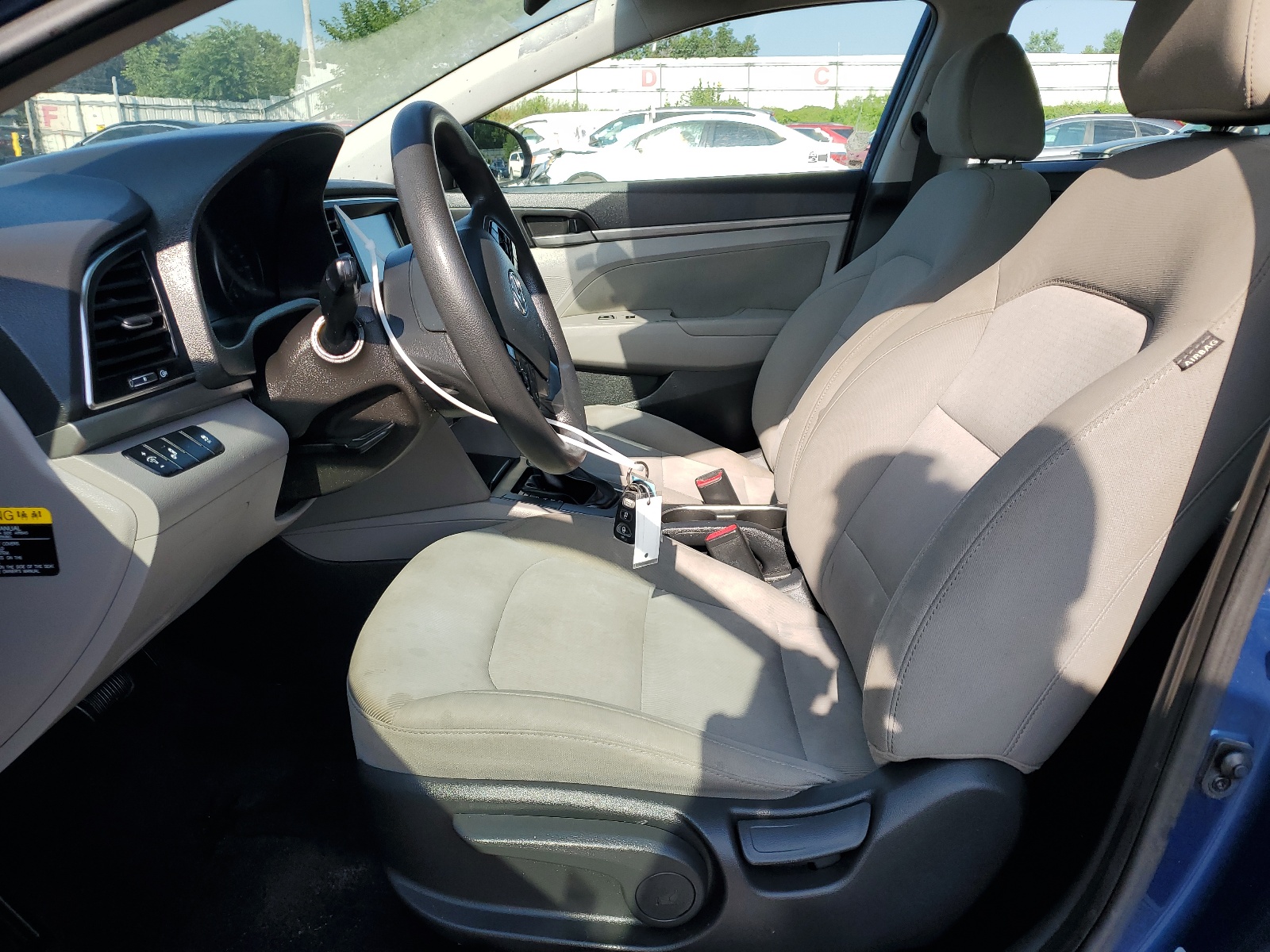 2018 Hyundai Elantra Sel vin: 5NPD84LF4JH317527