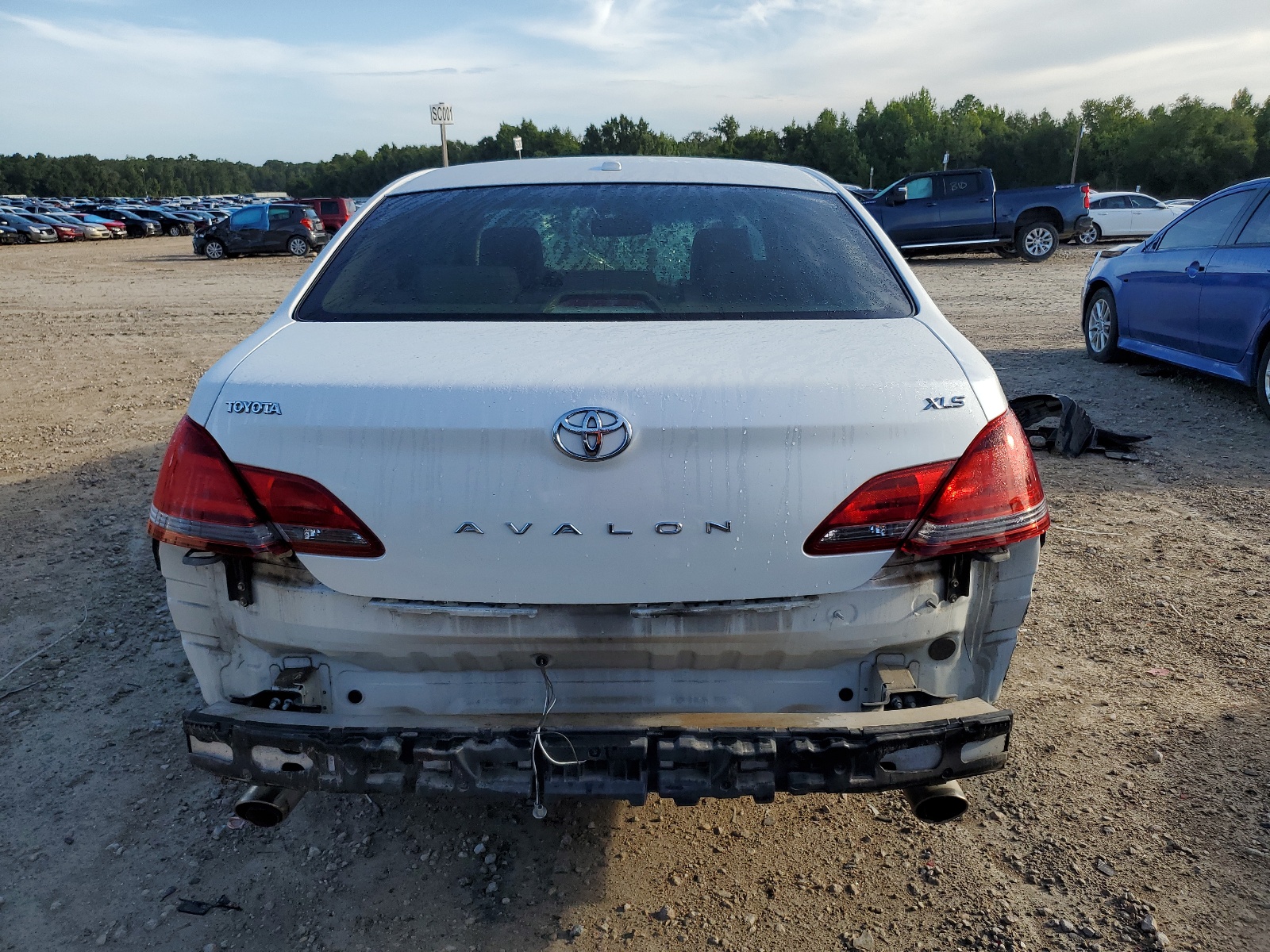 4T1BK3DB1AU356995 2010 Toyota Avalon Xl