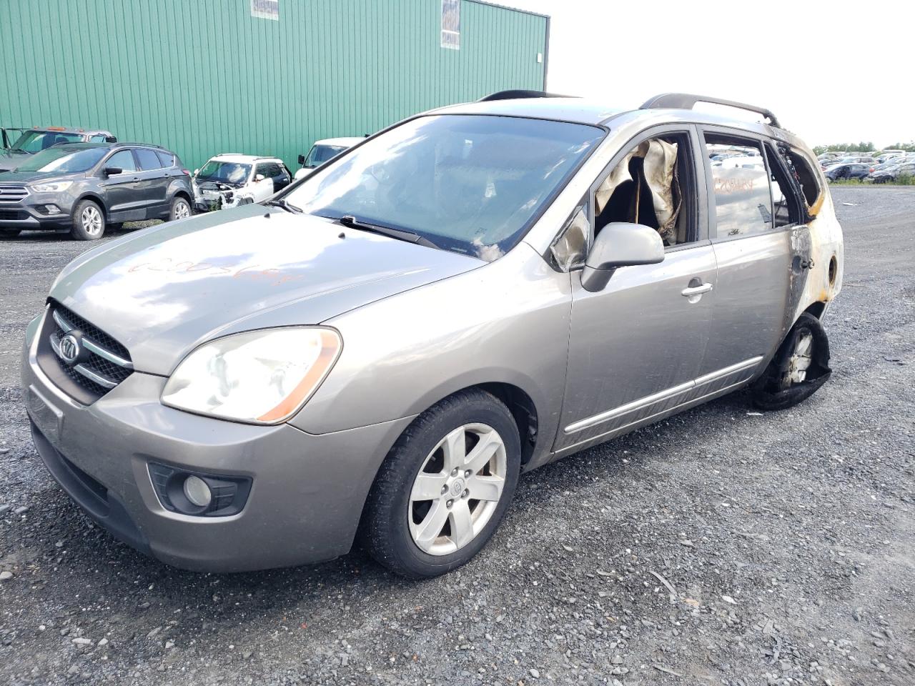 2009 Kia Rondo Base VIN: KNAFG528597253726 Lot: 62003684