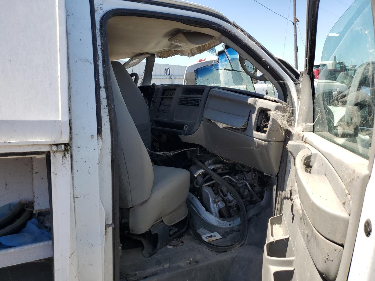 2006 GMC Savana Cutaway G3500 VIN: 1GDJG312261250856 Lot: 65921154