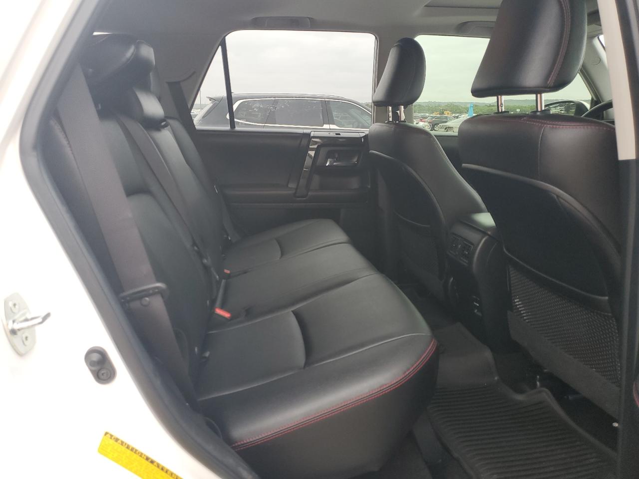 2018 Toyota 4Runner Sr5/Sr5 Premium VIN: JTEBU5JR9J5523041 Lot: 64046604