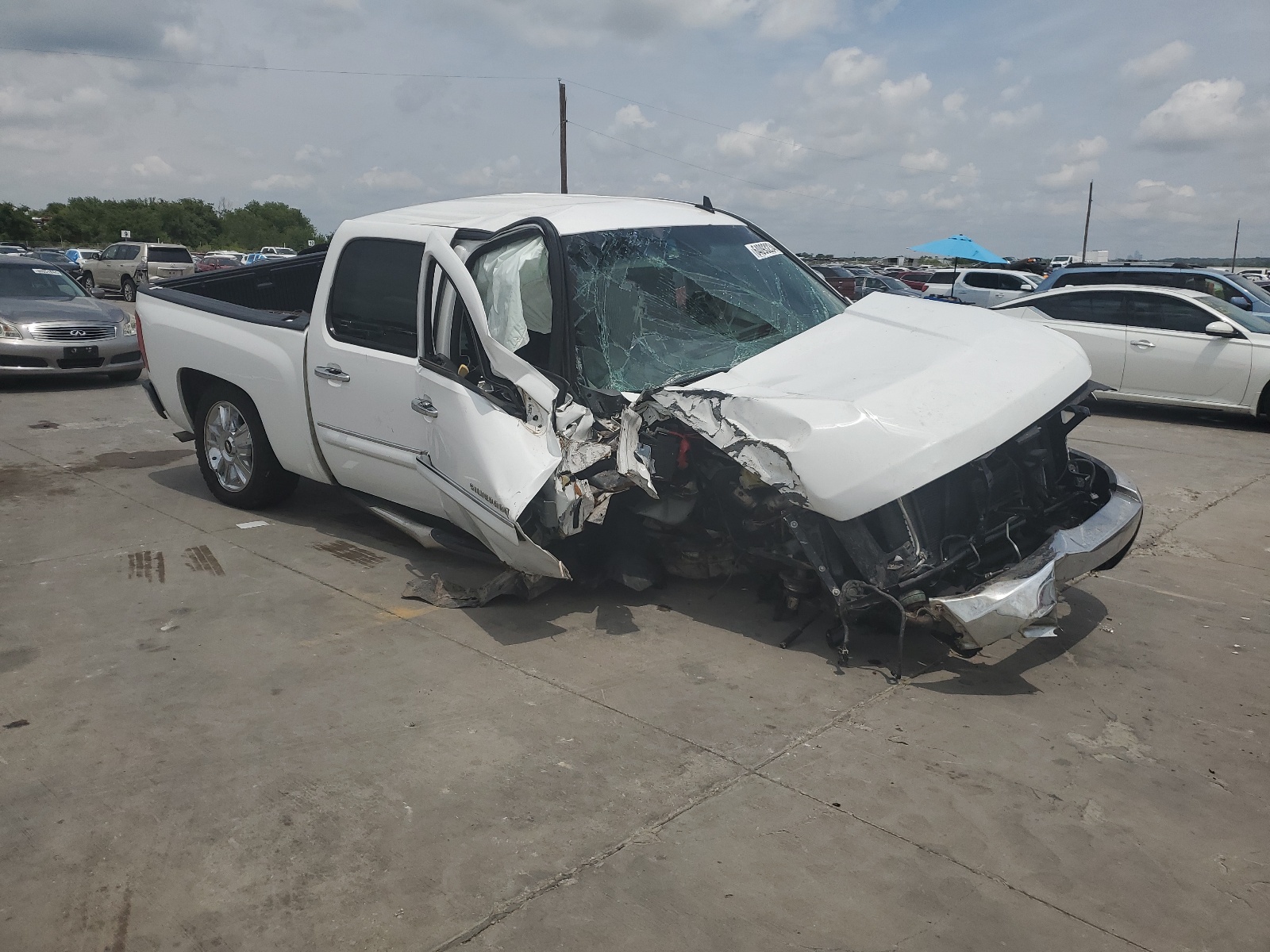 2013 Chevrolet Silverado C1500 Lt vin: 3GCPCSE05DG359050