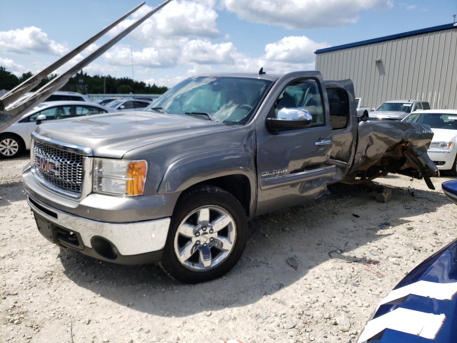 2013 GMC Sierra K1500 Sle vin: 1GTR2VE75DZ262716