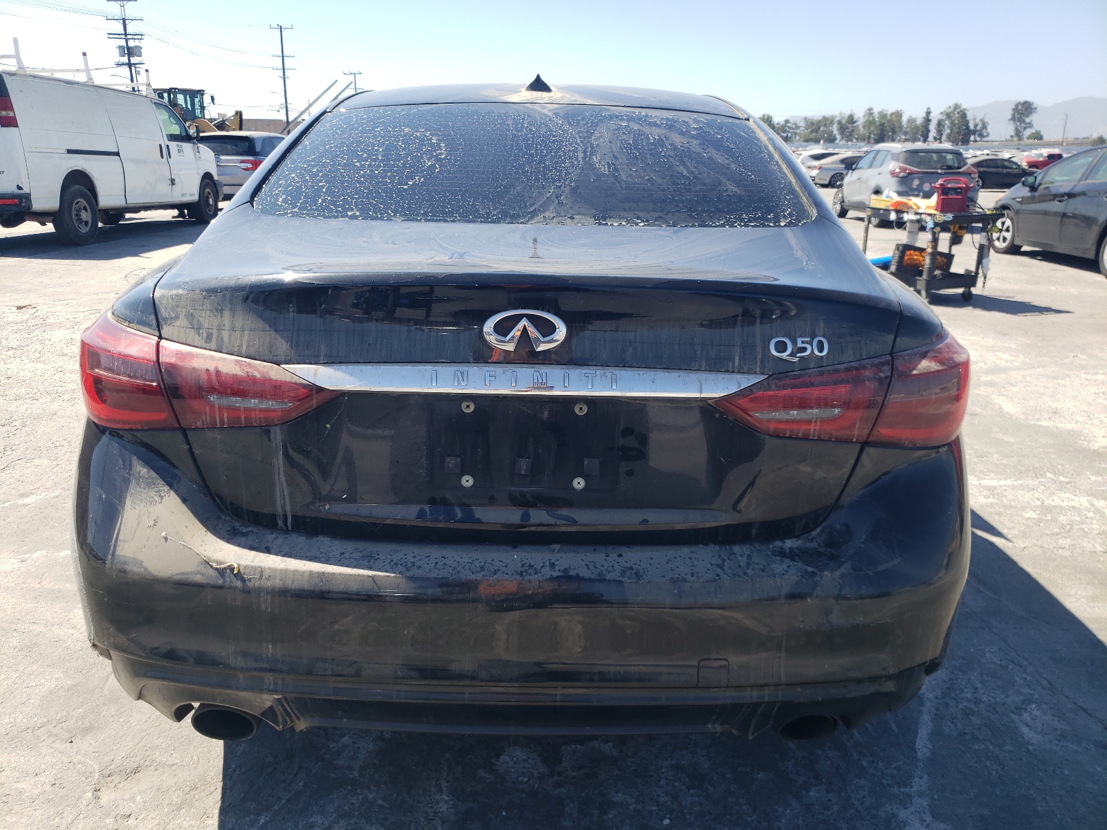 JN1EV7AP6JM359751 2018 Infiniti Q50 Luxe