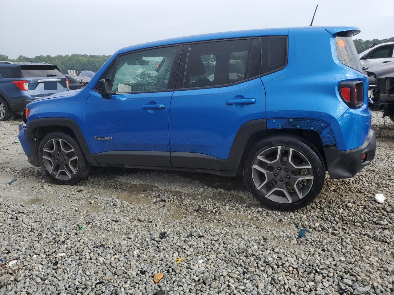 ZACNJAABXLPL73938 2020 JEEP RENEGADE - Image 2