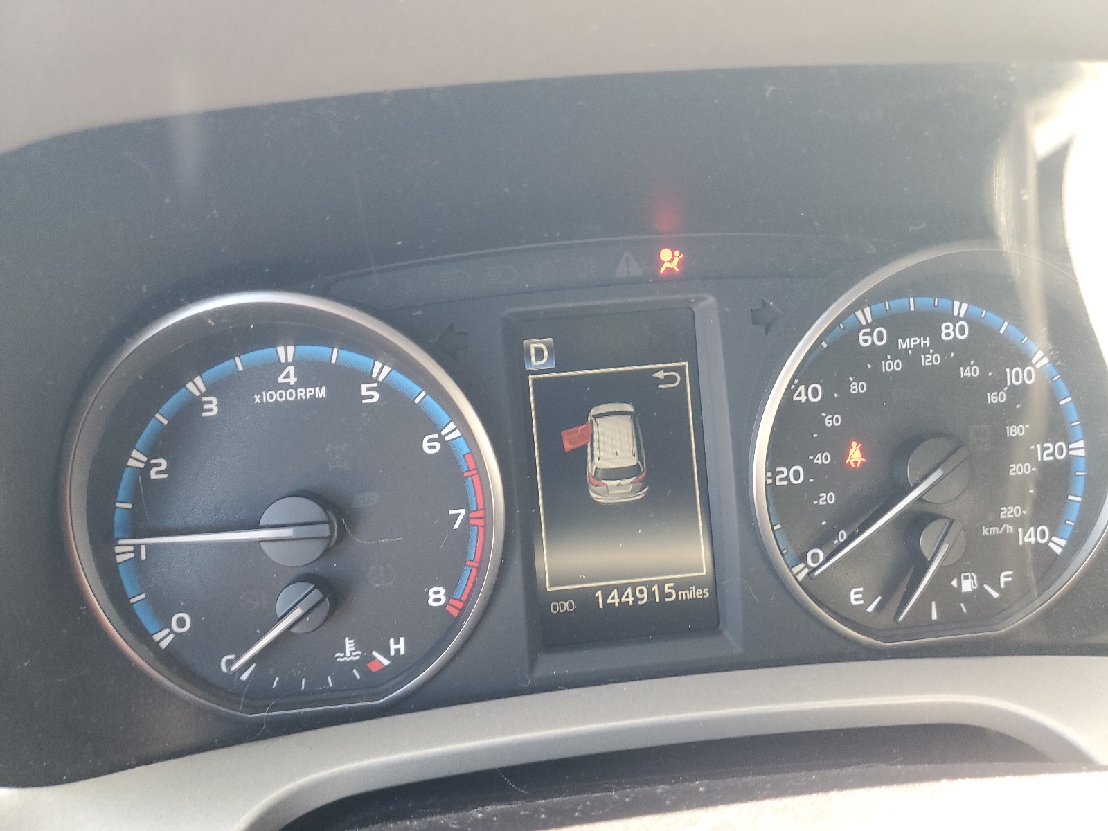 2T3WFREV7JW475482 2018 Toyota Rav4 Adventure