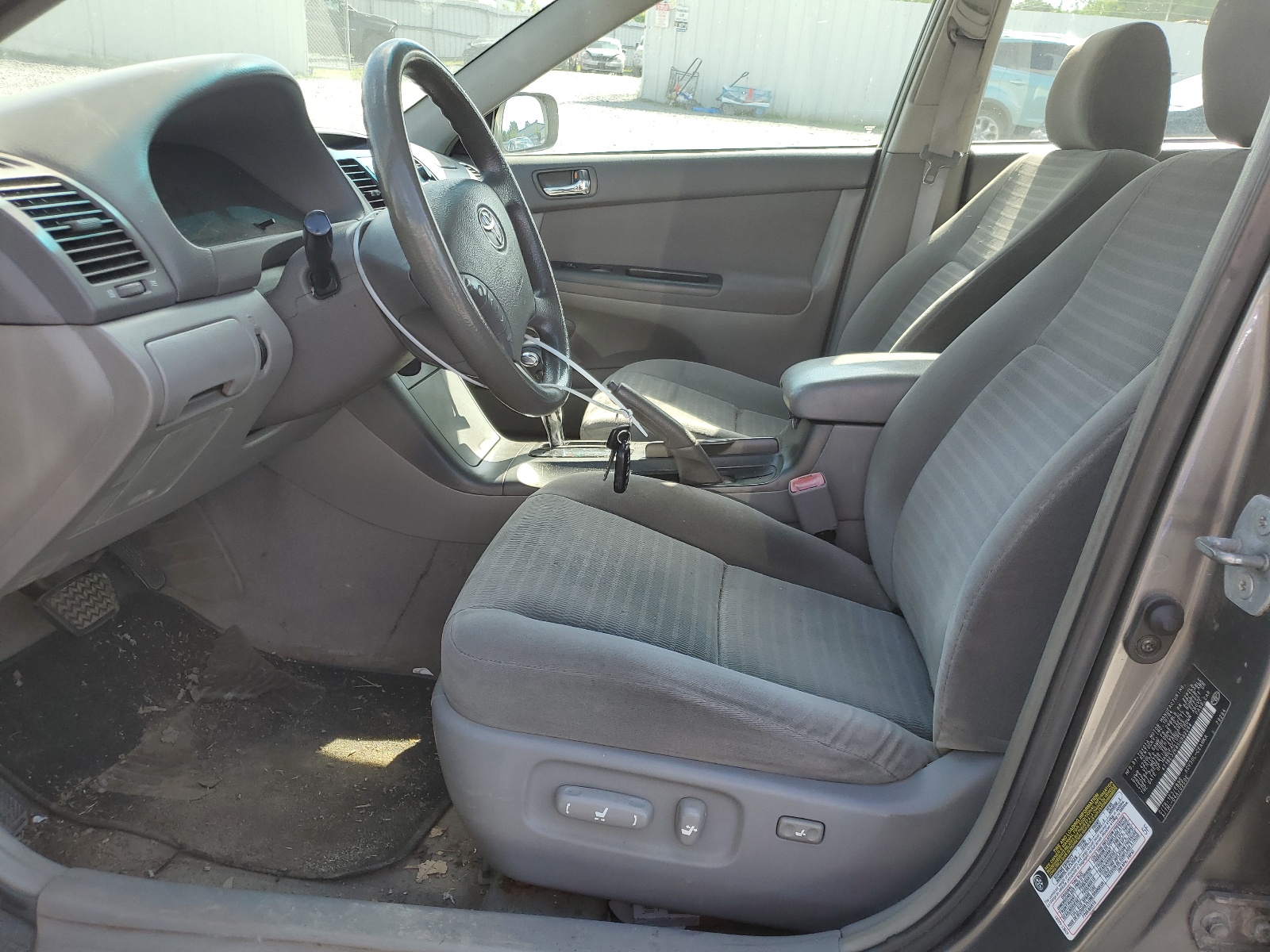 4T1BE32K85U992264 2005 Toyota Camry Le