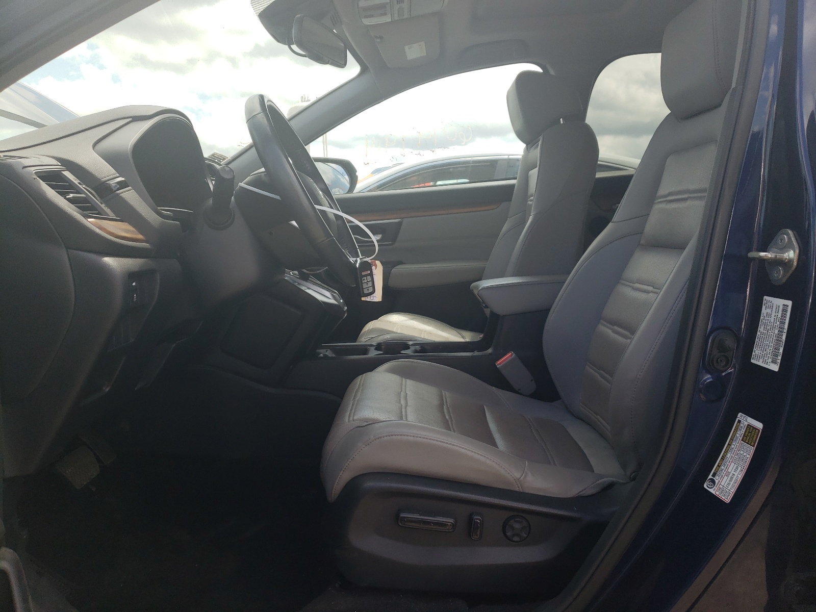 7FARW2H82KE031903 2019 Honda Cr-V Exl