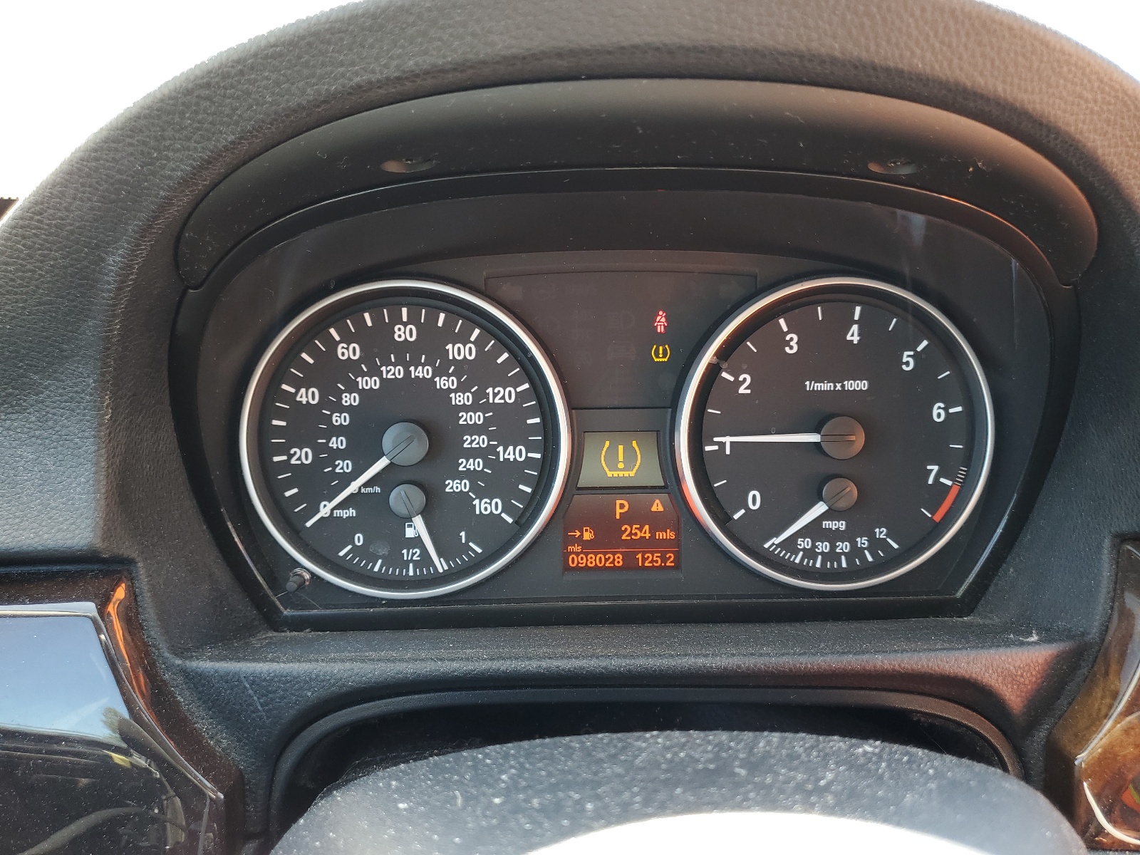 WBAVC73527KP34969 2007 BMW 328 Xi Sulev