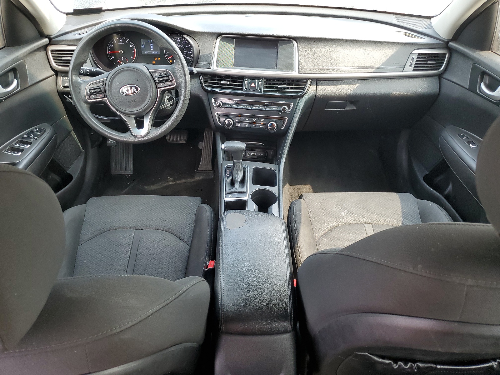 5XXGT4L37JG213997 2018 Kia Optima Lx