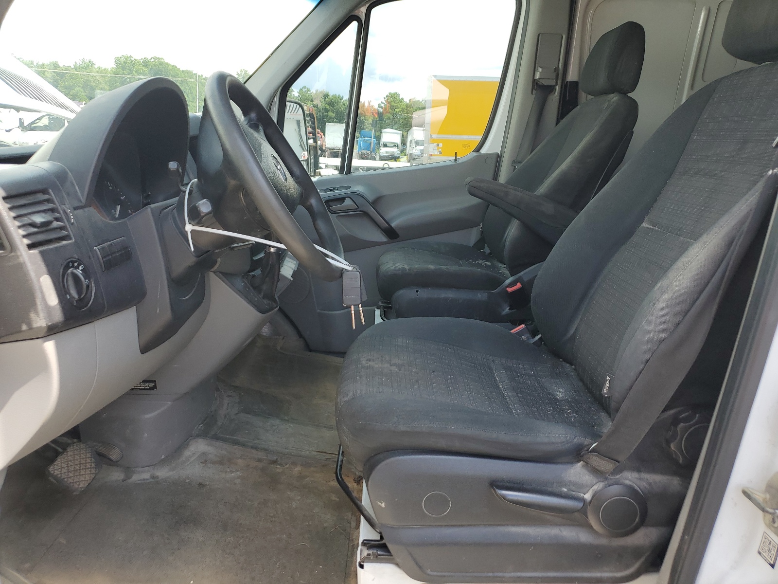 WD3PE8DD8GP203483 2016 Mercedes-Benz Sprinter 2500