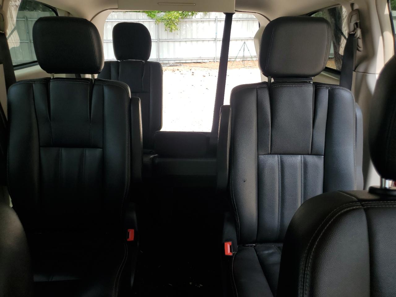 2016 Chrysler Town & Country Touring VIN: 2C4RC1BG4GR246225 Lot: 61616524