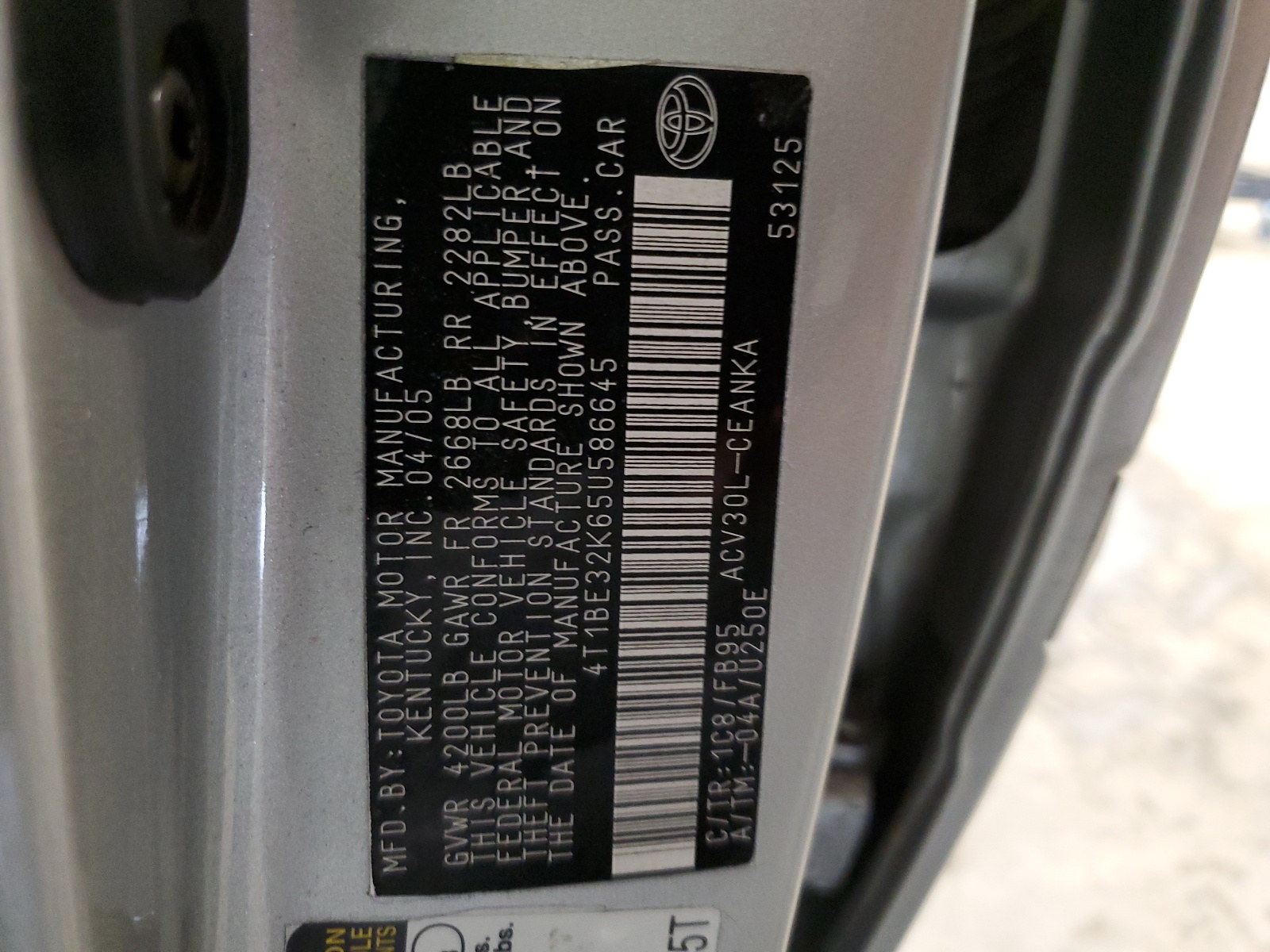 4T1BE32K65U586645 2005 Toyota Camry Le