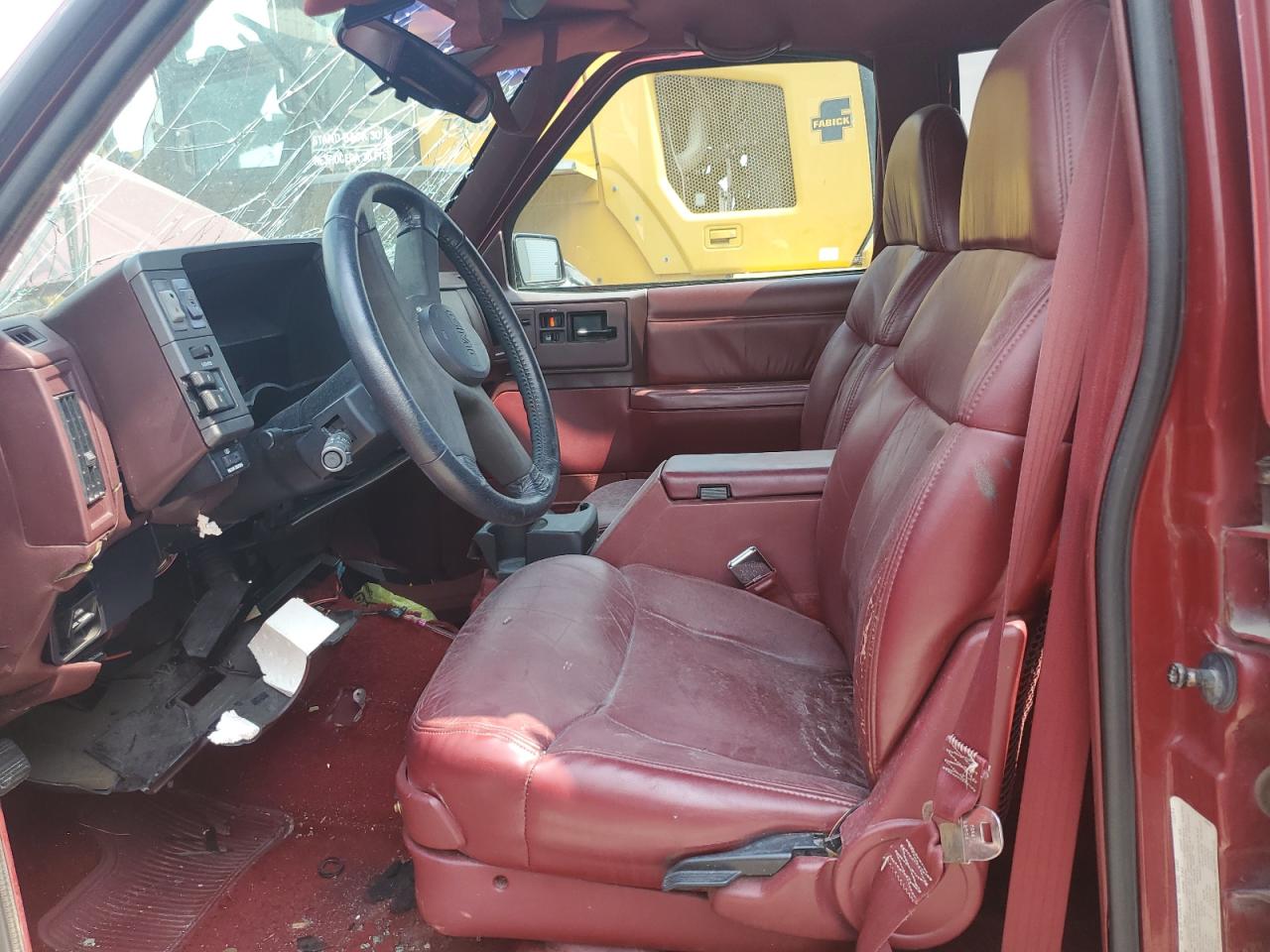 1994 GMC S15 Jimmy VIN: 1GKDT13W4R2518889 Lot: 63874284