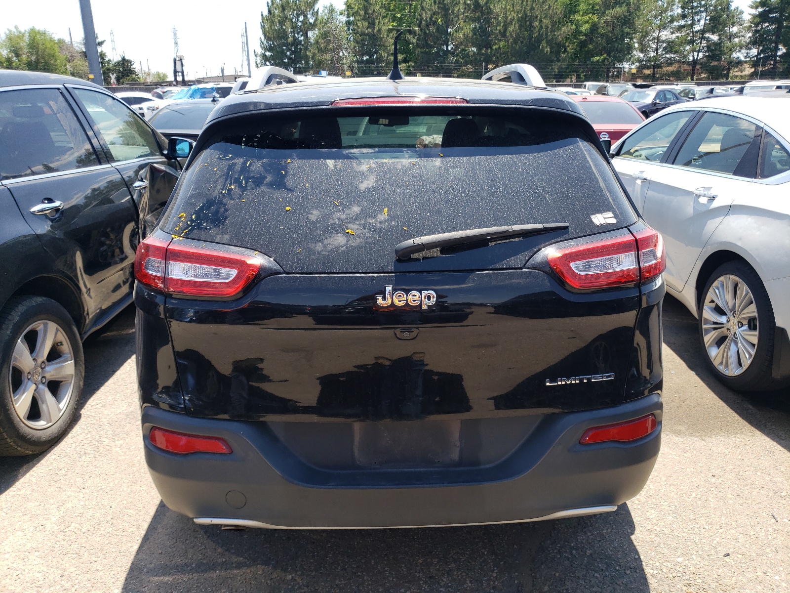 1C4PJLDB4HW613644 2017 Jeep Cherokee Limited