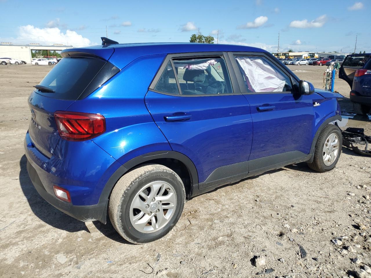 2022 Hyundai Venue Se VIN: KMHRB8A33NU154335 Lot: 61595394