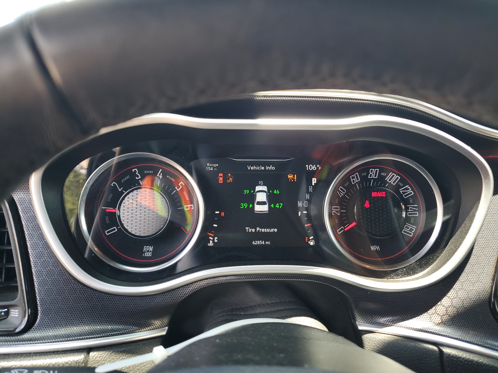 2C3CDZAG9JH241316 2018 Dodge Challenger Sxt