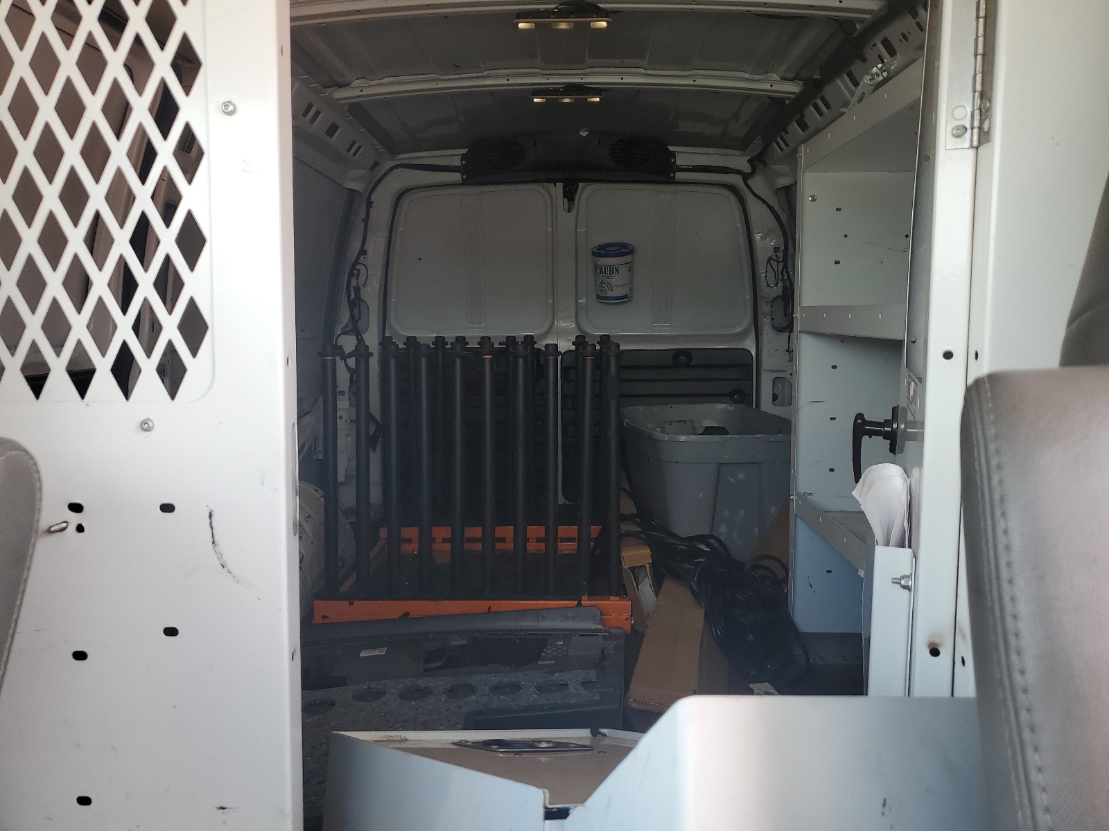 1GCWGAFG6K1352416 2019 Chevrolet Express G2500