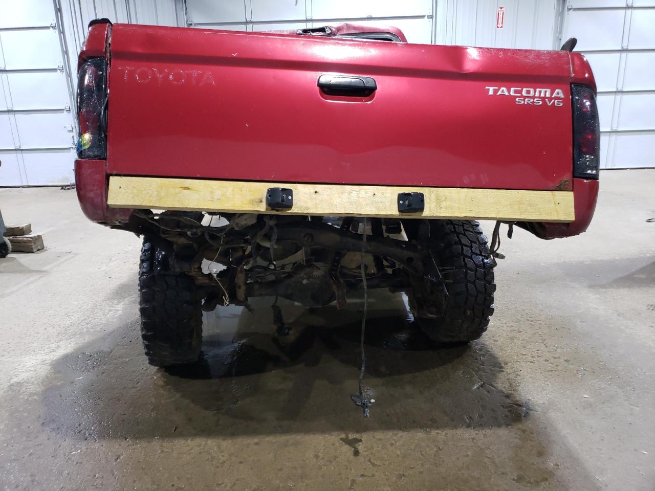 1998 Toyota Tacoma Xtracab VIN: 4TAWN72N0WZ124878 Lot: 63995394