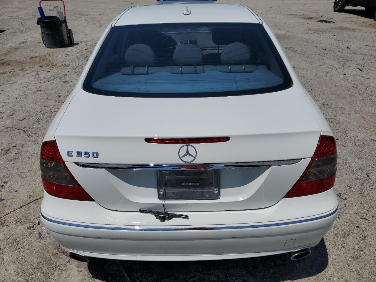 2008 Mercedes-Benz E 350 VIN: WDBUF56X68B285402 Lot: 61842894