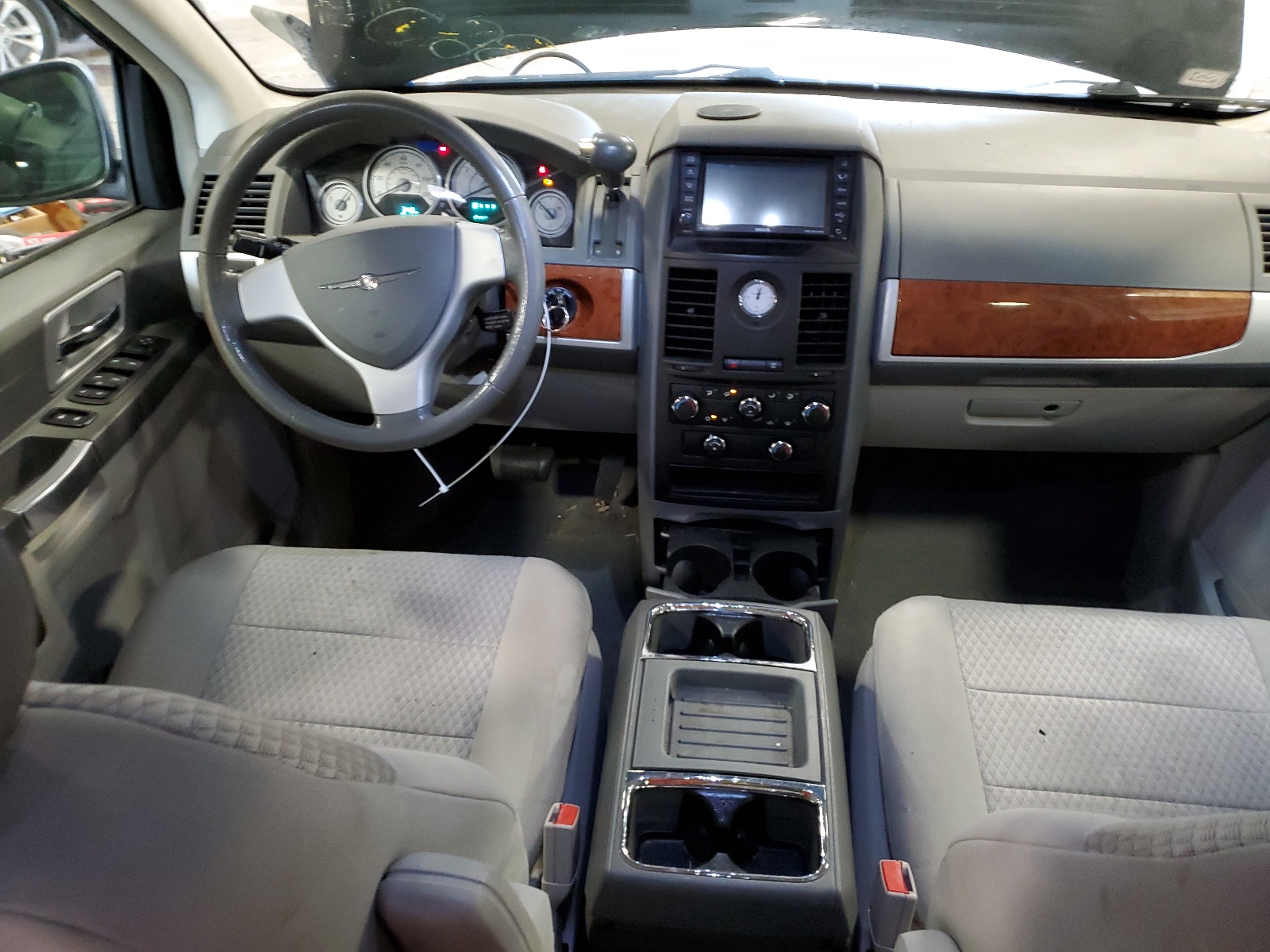 2A8HR54P98R110326 2008 Chrysler Town & Country Touring