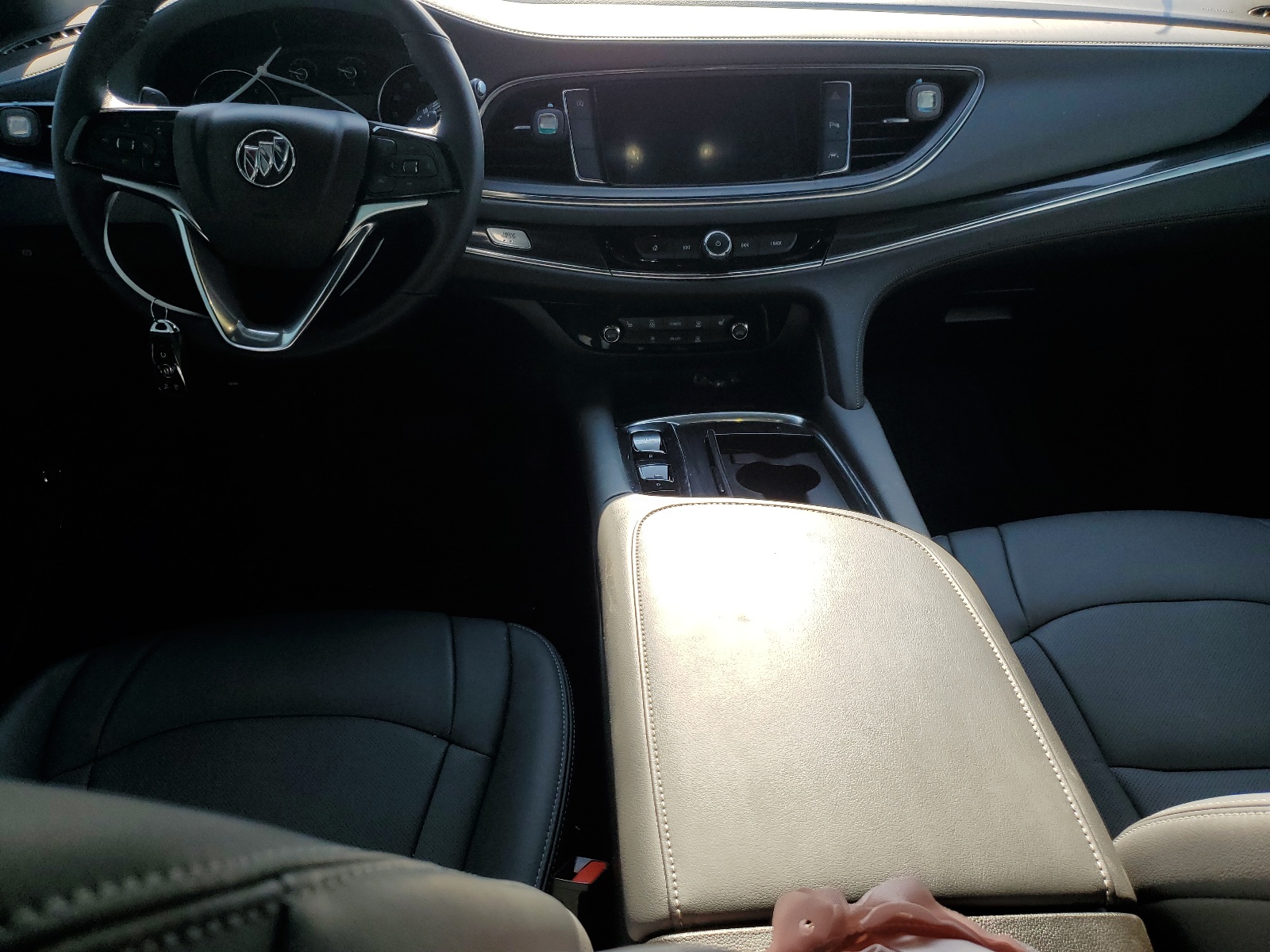 5GAERBKW4RJ118666 2024 Buick Enclave Essence