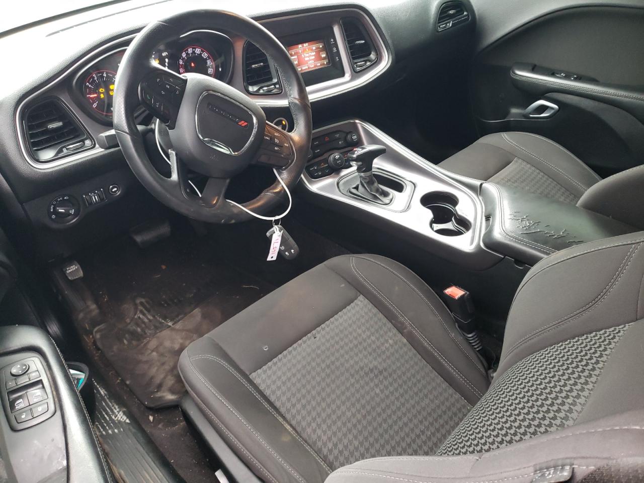 2017 Dodge Challenger Sxt VIN: 2C3CDZAG7HH501092 Lot: 64039924