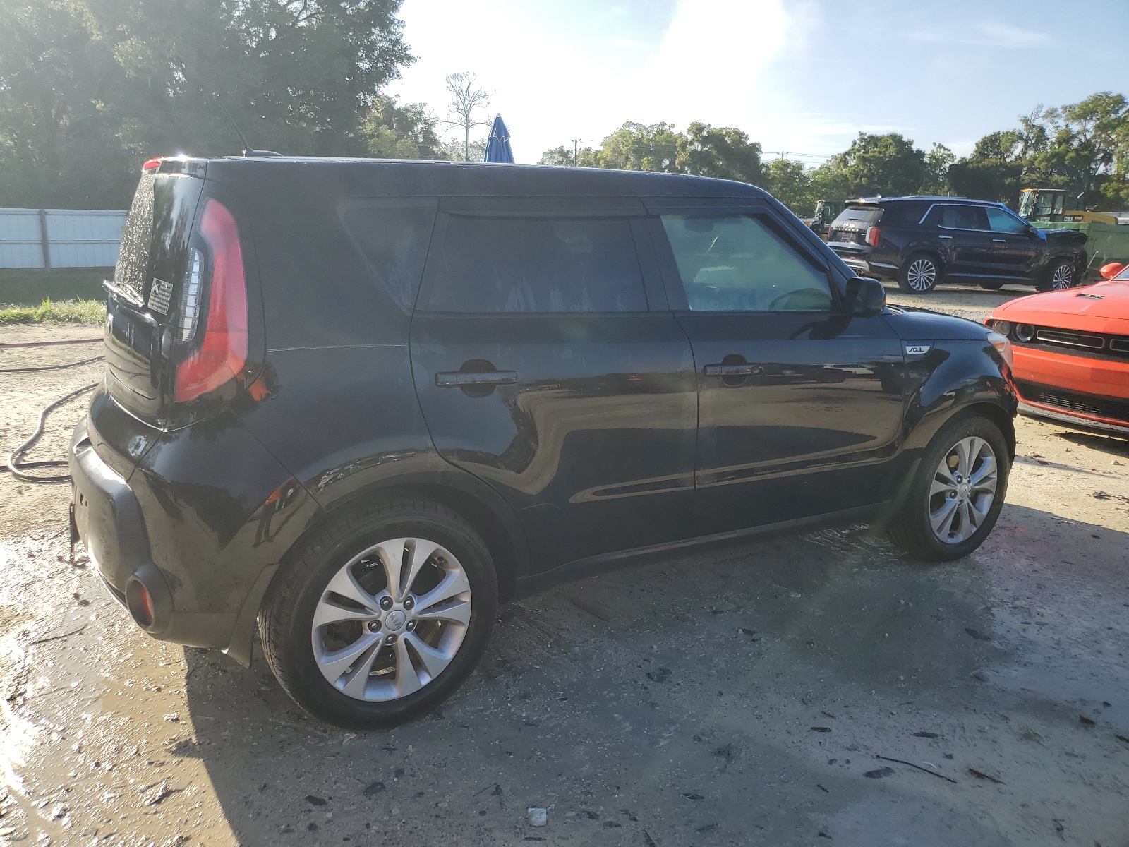 KNDJP3A53F7222852 2015 Kia Soul +