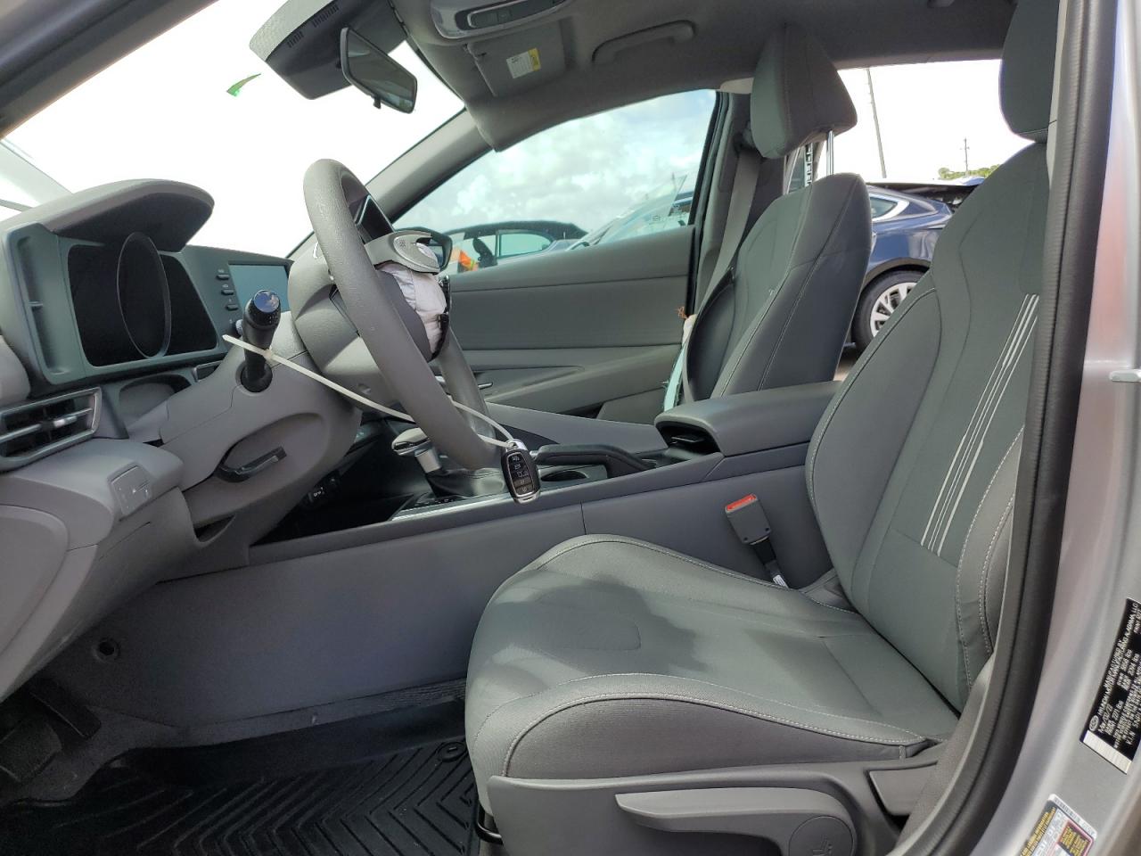 2022 Hyundai Elantra Sel VIN: 5NPLM4AG7NH077916 Lot: 61635744