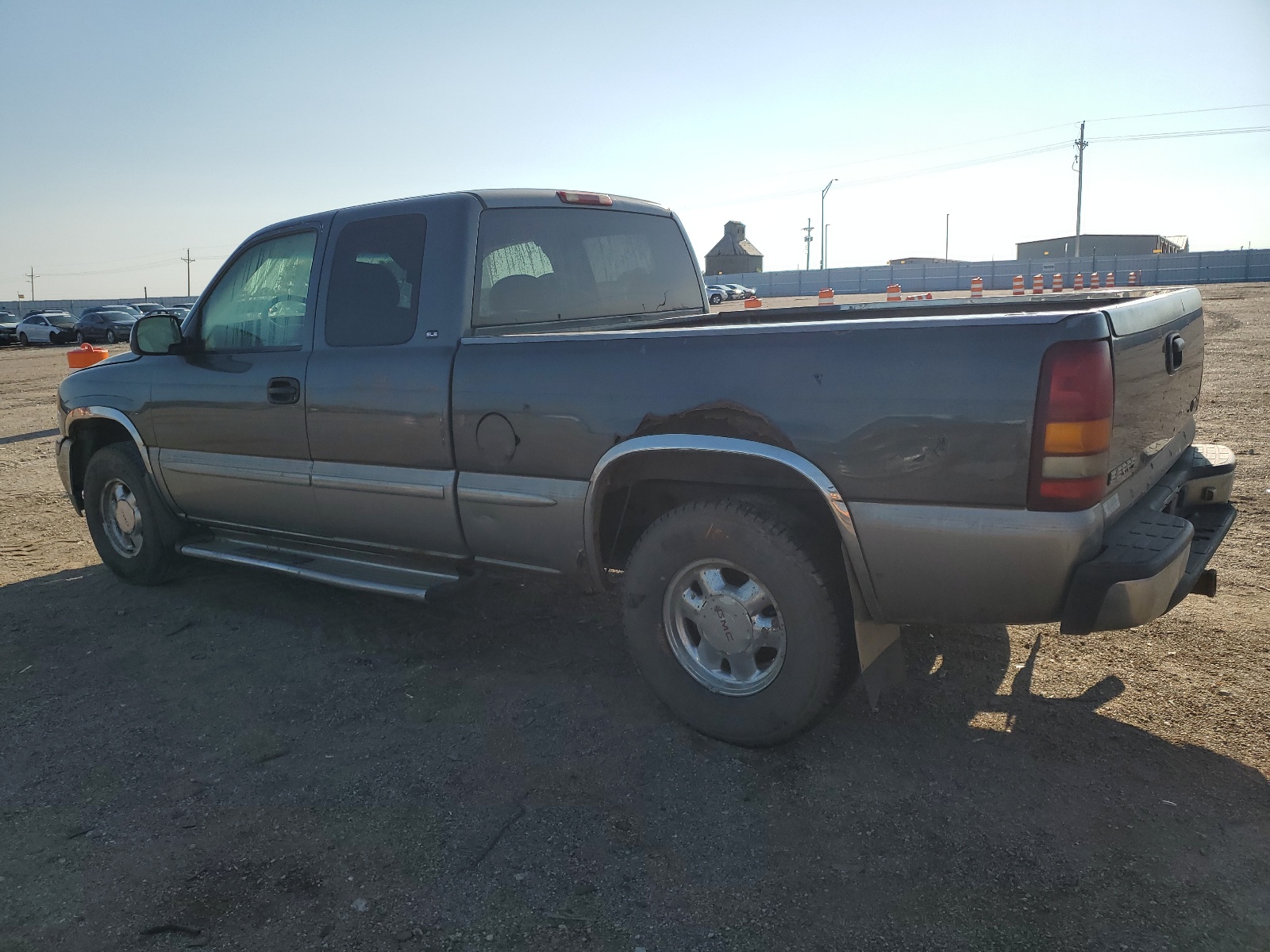 1GTEK19T3XZ515583 1999 GMC New Sierra K1500